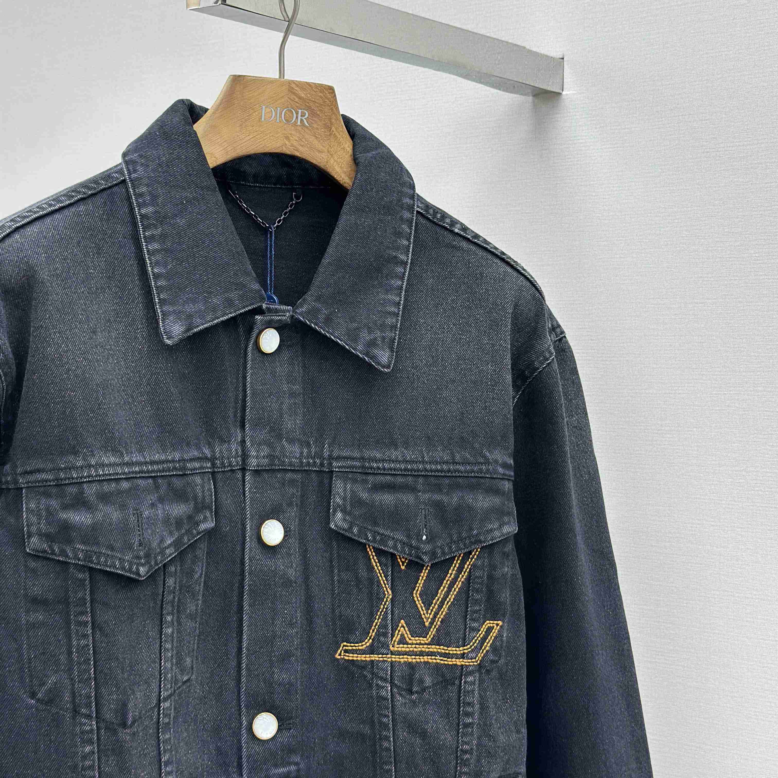Louis Vuitton LV Denim Trucker Jacket   1AILKE - FashionPlug