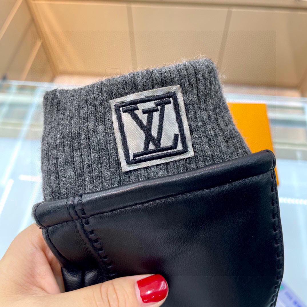 Louis Vuitton Men's Gloves  - FashionPlug