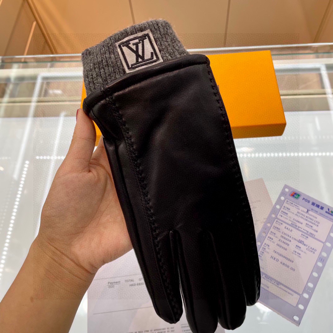 Louis Vuitton Men's Gloves  - FashionPlug