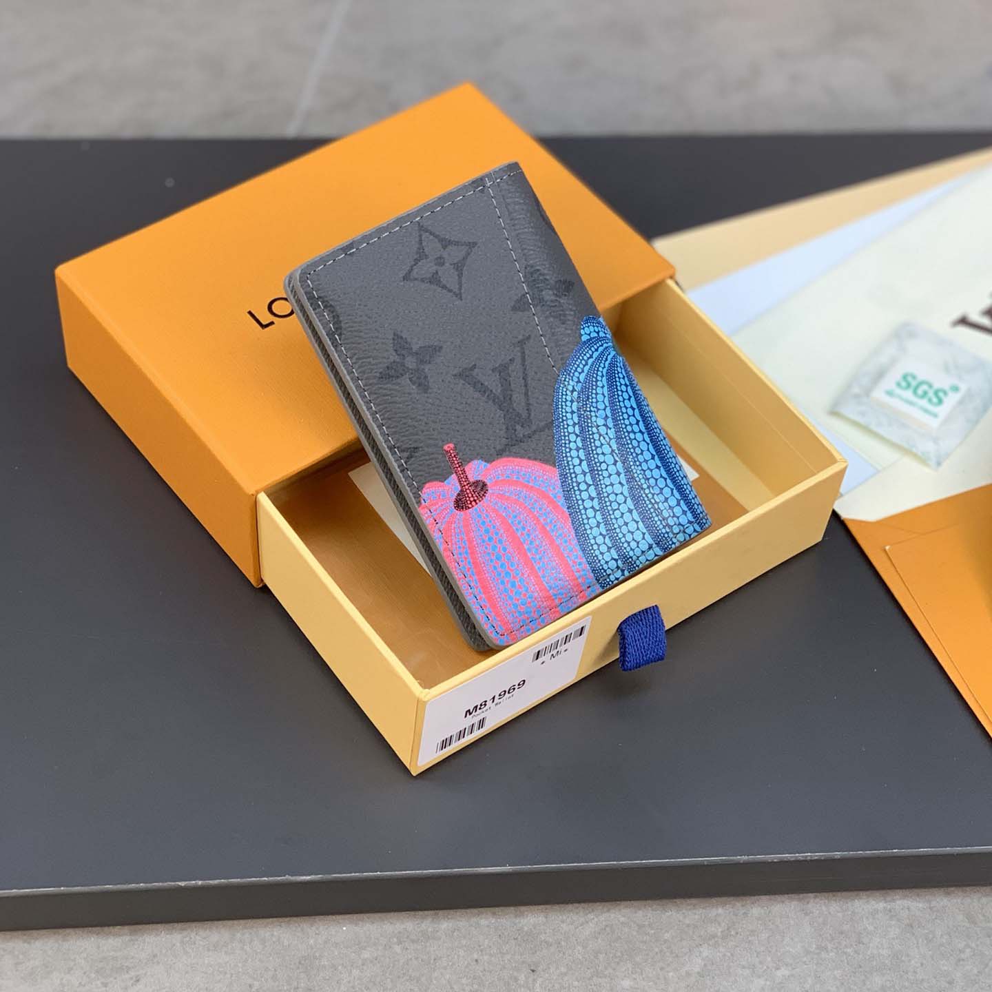 Louis Vuitton LV x YK Wallet  (7.5×11.1×1cm)   M81969 - FashionPlug
