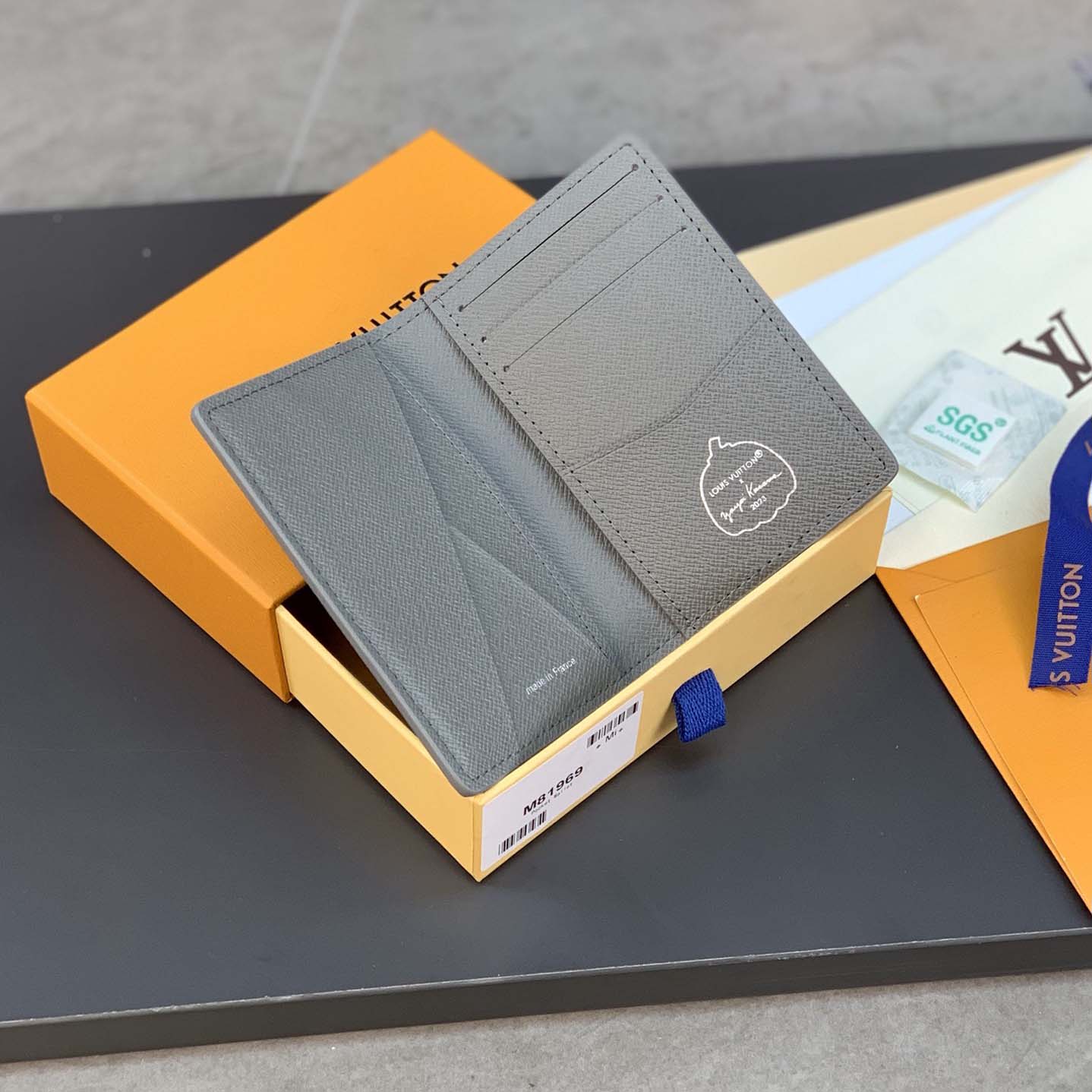 Louis Vuitton LV x YK Wallet  (7.5×11.1×1cm)   M81969 - FashionPlug
