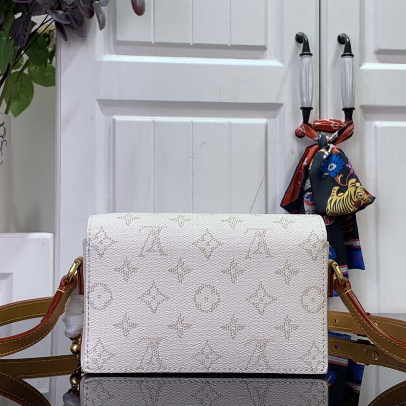 Louis Vuitton Steamer Wearable Wallet    M14686 - FashionPlug