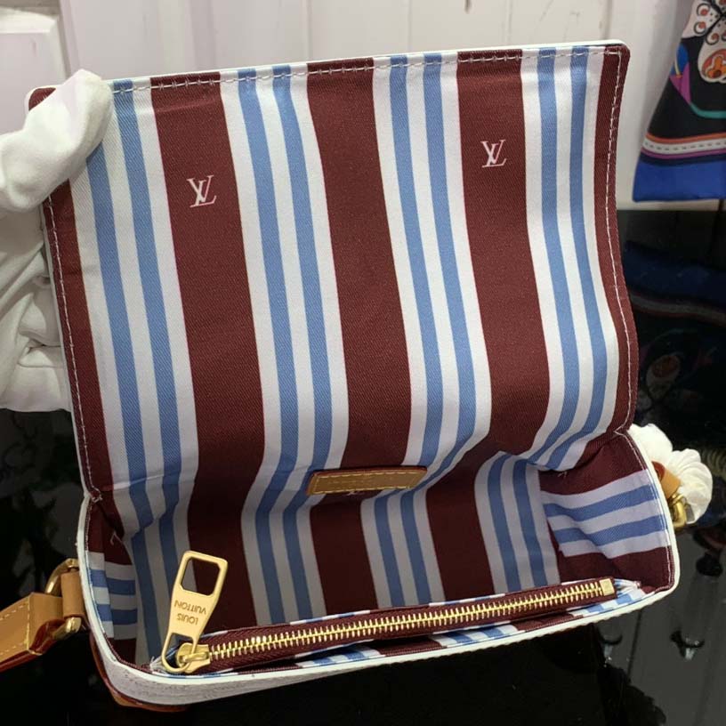 Louis Vuitton Steamer Wearable Wallet    M14686 - FashionPlug