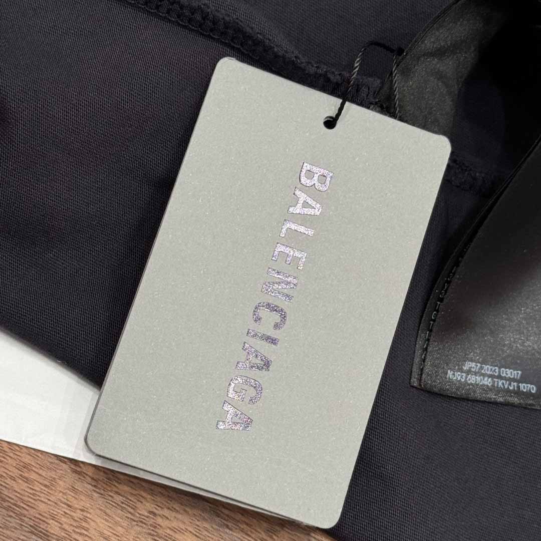Balenciaga BB Icon Stencil Long Sleeve T-Shirt Large Fit in Black Faded  - FashionPlug