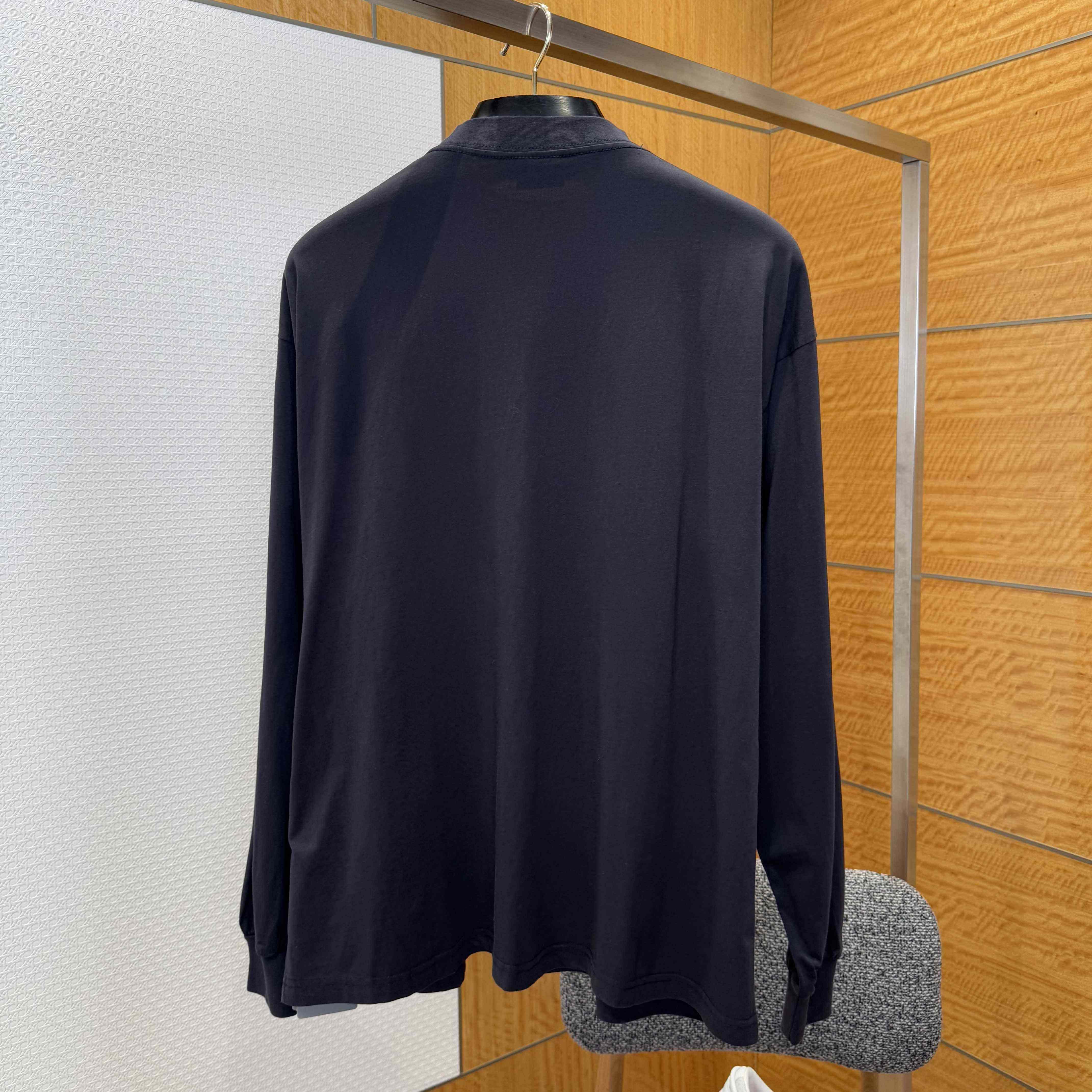 Balenciaga BB Icon Stencil Long Sleeve T-Shirt Large Fit in Black Faded  - FashionPlug