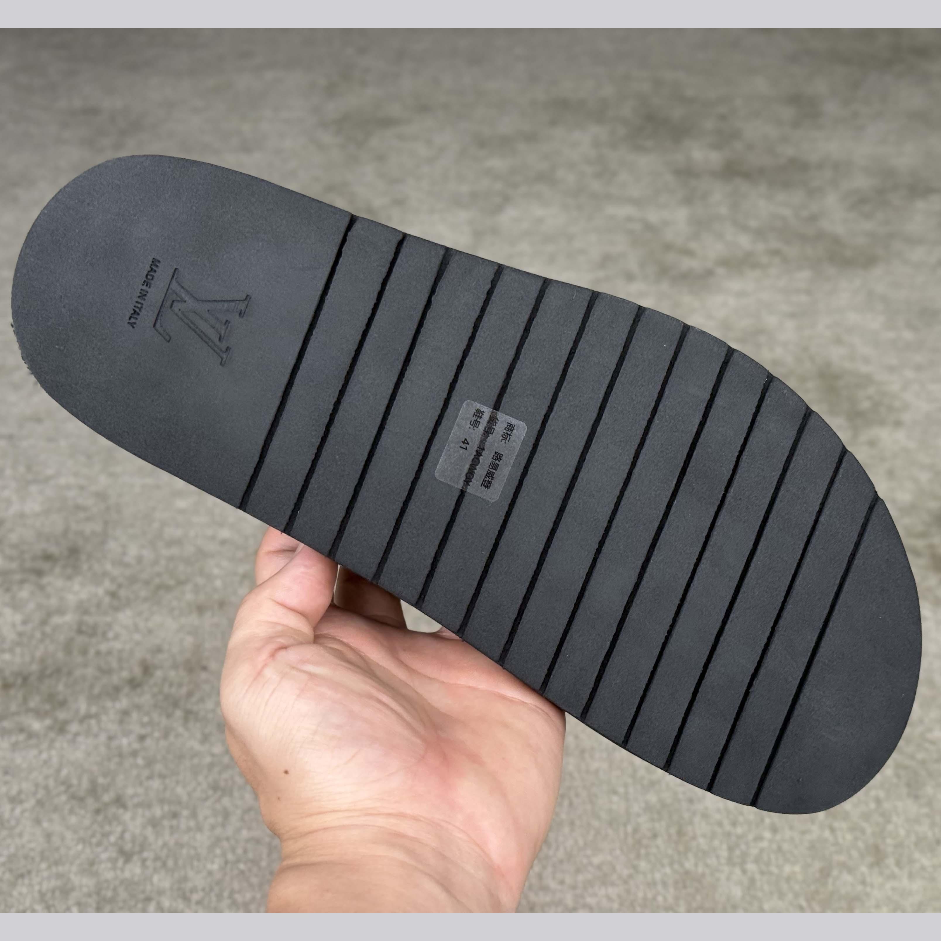 Louis Vuitton LV Oasis Mule    - FashionPlug