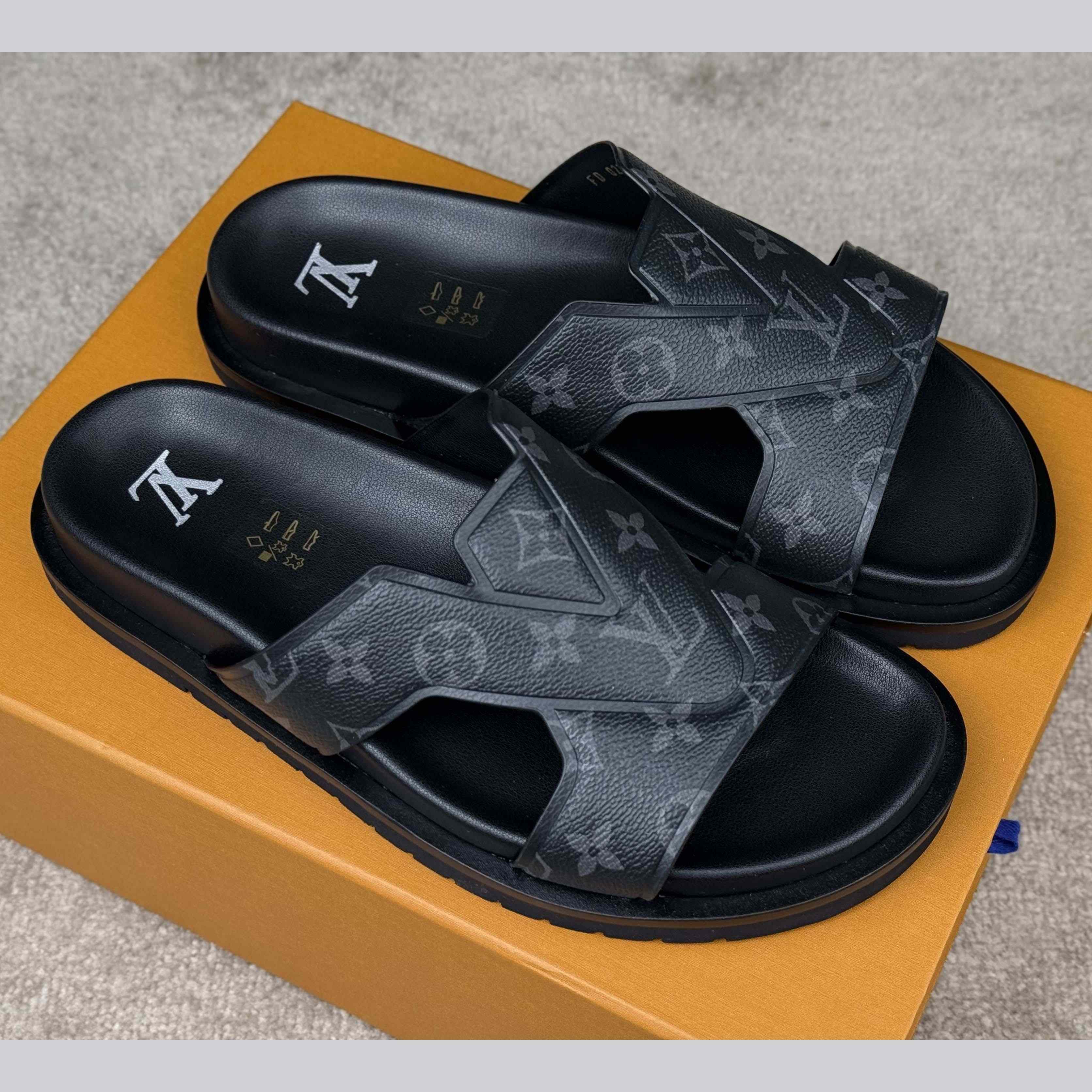 Louis Vuitton LV Oasis Mule    - FashionPlug