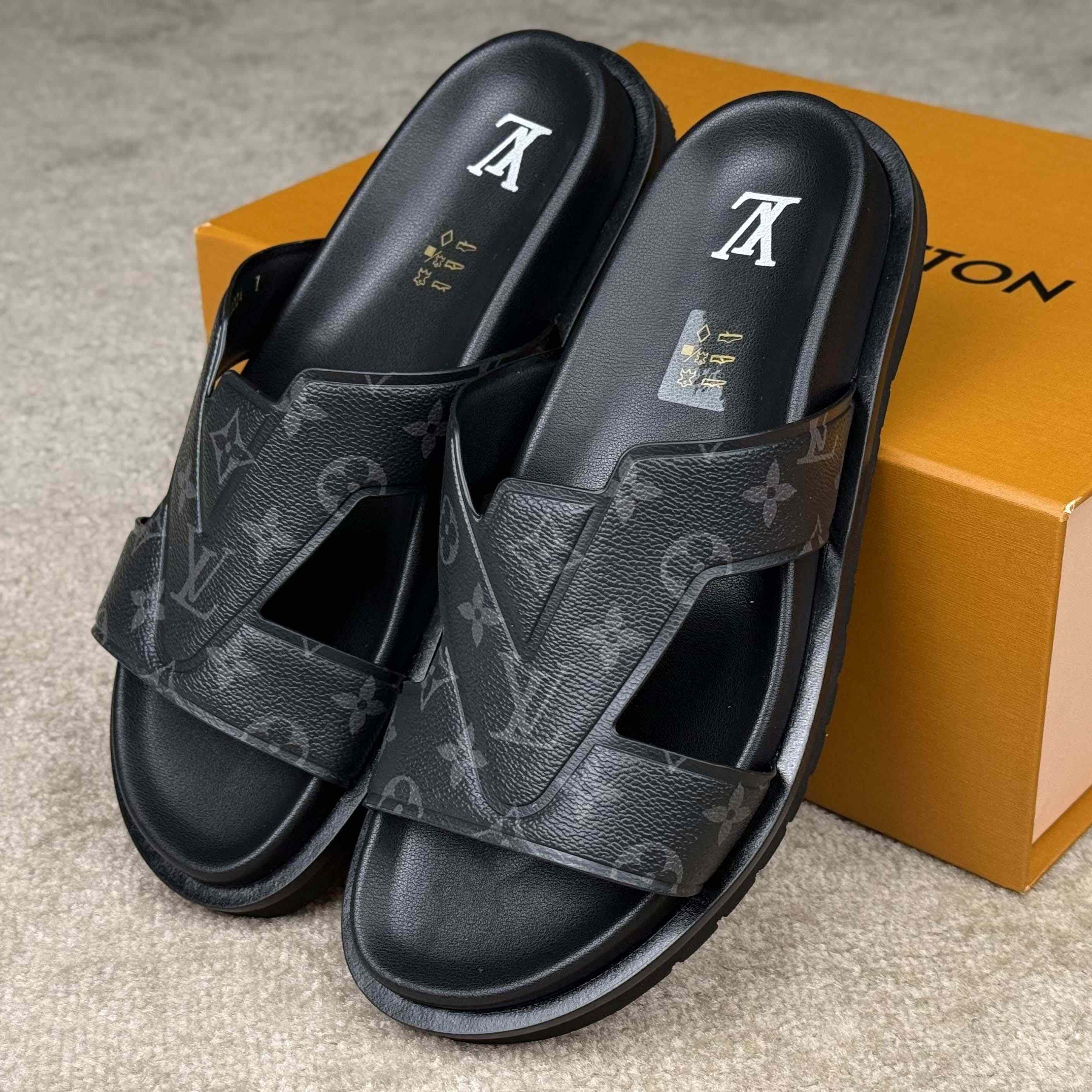 Louis Vuitton LV Oasis Mule    - FashionPlug