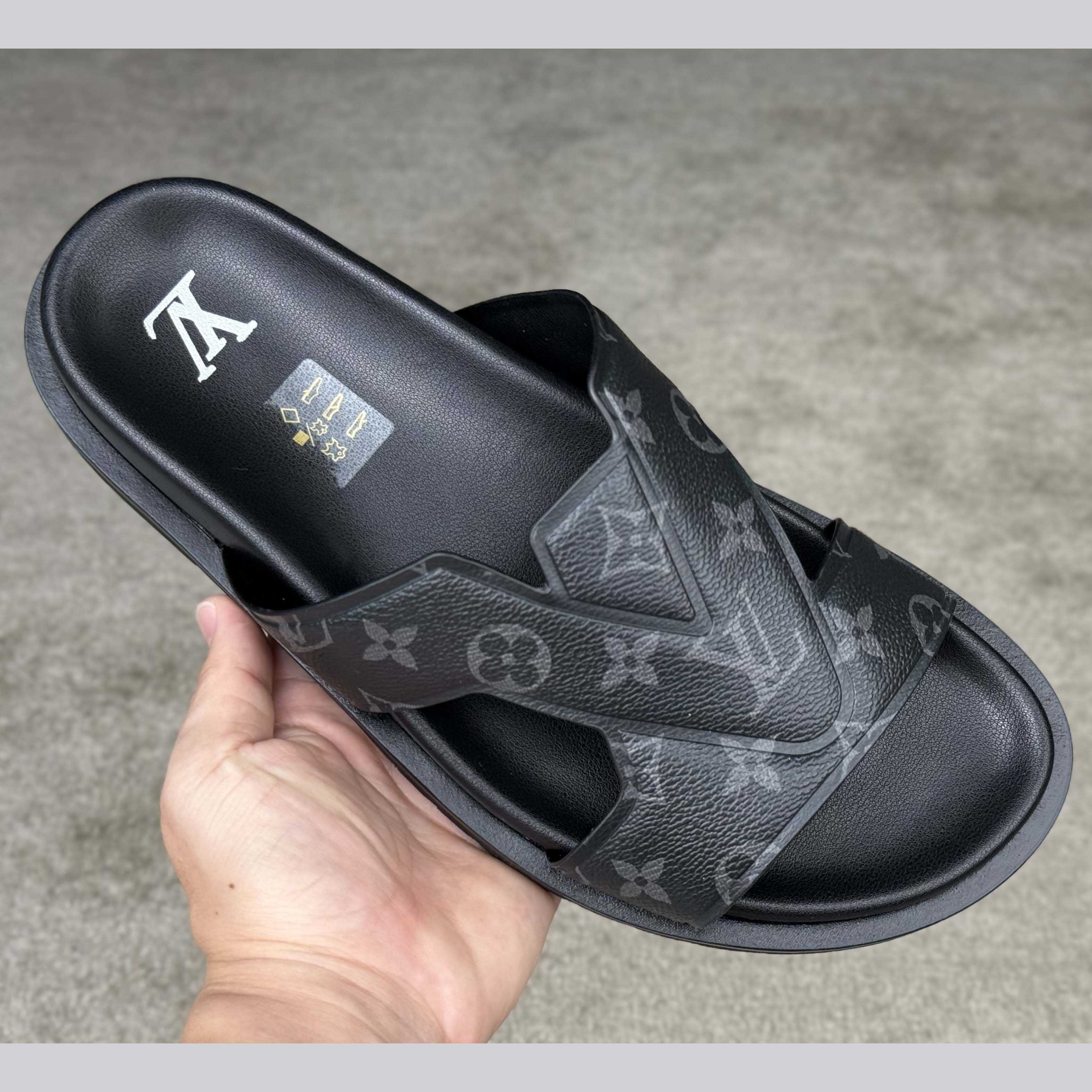 Louis Vuitton LV Oasis Mule    - FashionPlug