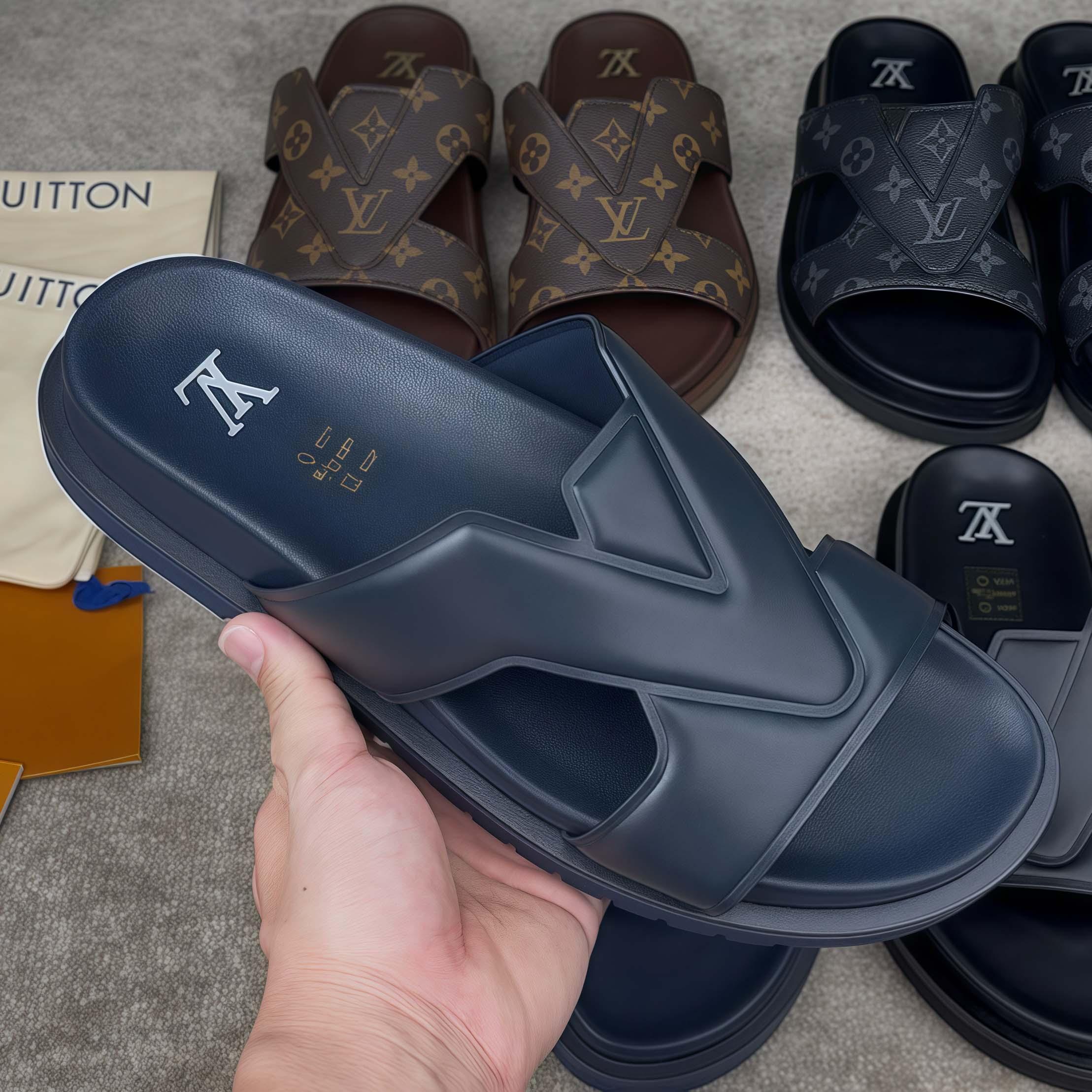 Louis Vuitton LV Oasis Mule   1ADGN3 - FashionPlug
