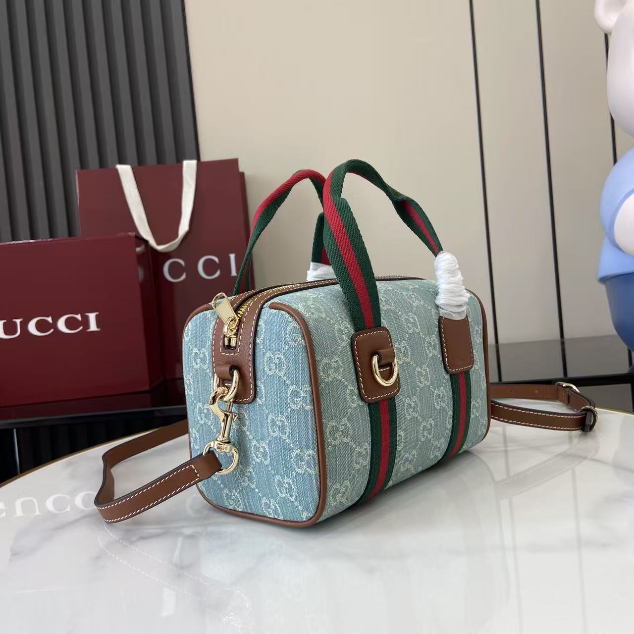 Gucci Mini GG Handbag - FashionPlug