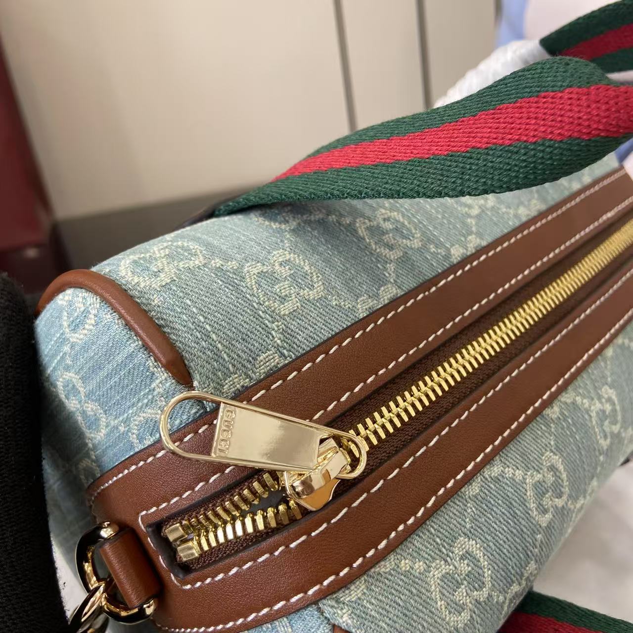 Gucci Mini GG Handbag - FashionPlug