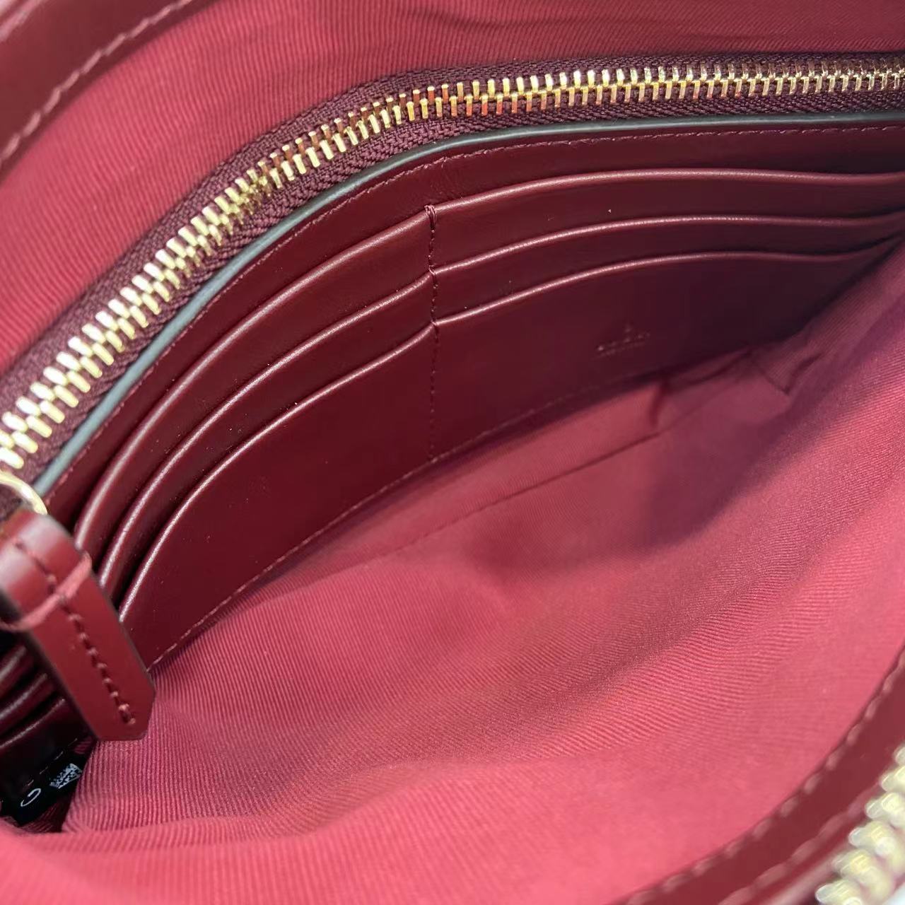 Gucci GG Marmont Pochette With Chain - FashionPlug