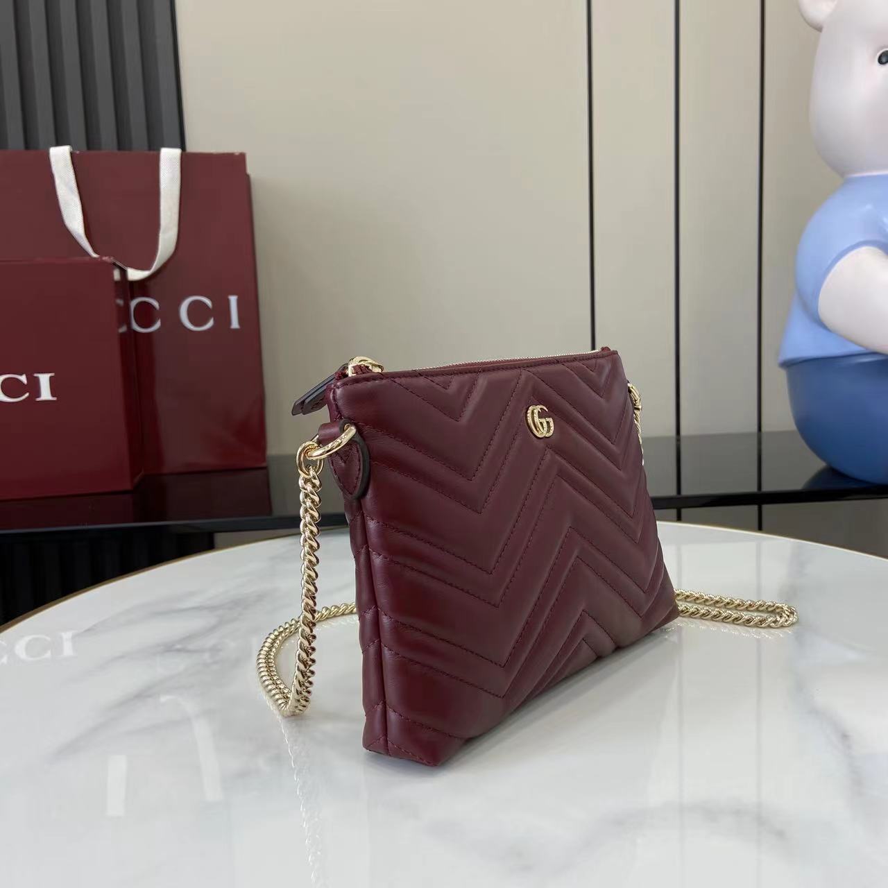Gucci GG Marmont Pochette With Chain - FashionPlug