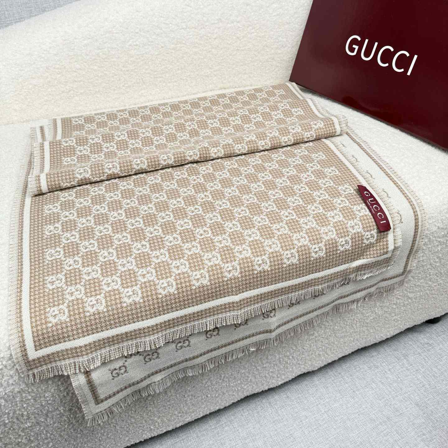 Gucci GG Wool Scarf - FashionPlug