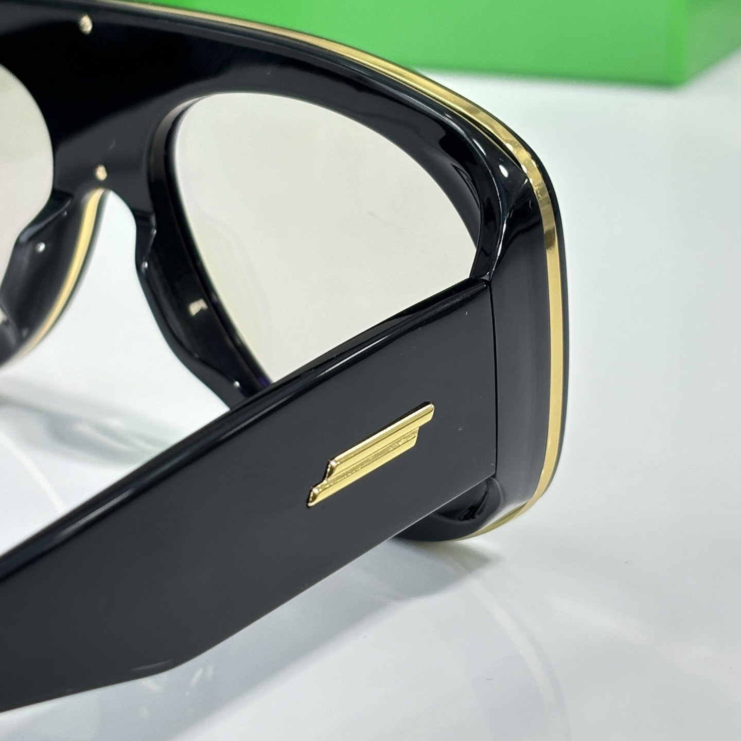 Bottega Veneta BV1362S Sunglasses   - FashionPlug