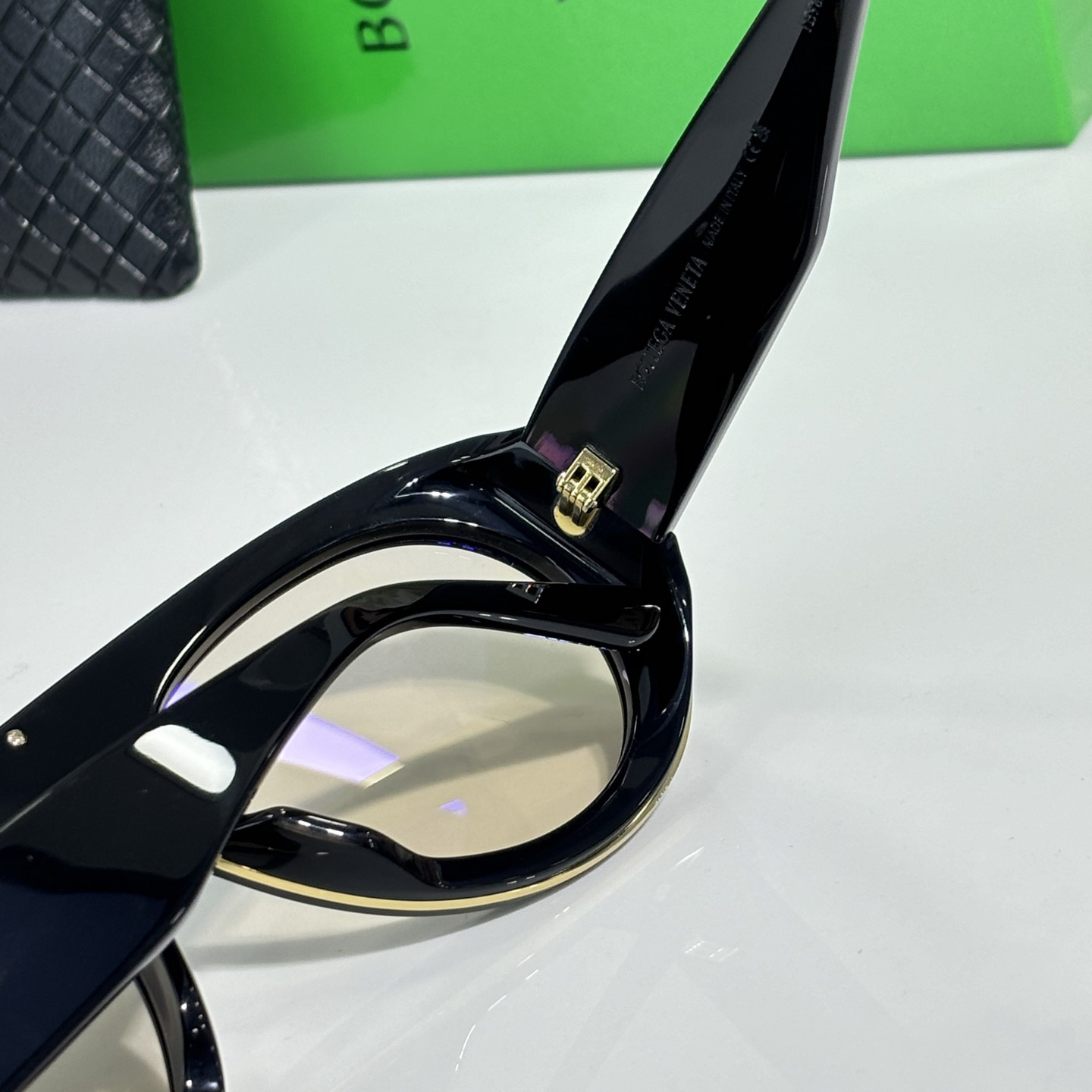 Bottega Veneta BV1362S Sunglasses   - FashionPlug