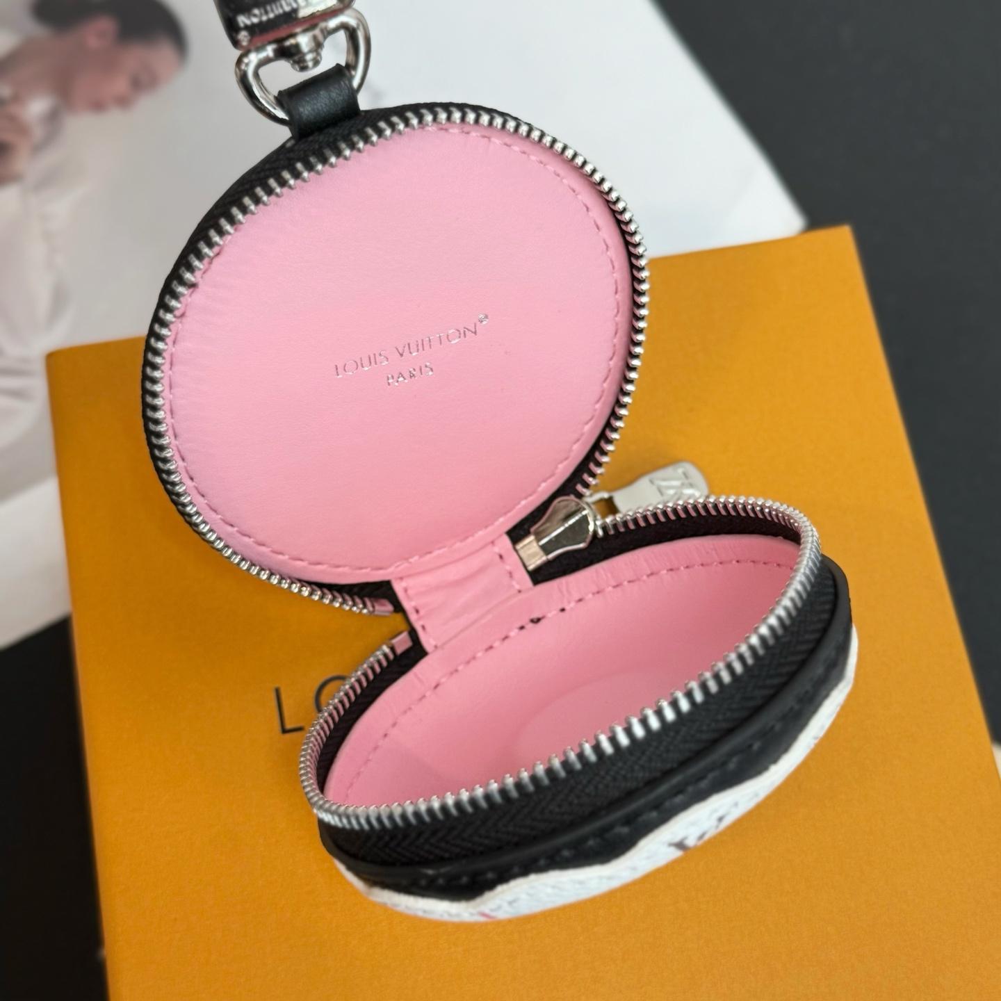 Louis Vuitton LV Donut Bag Charm    - FashionPlug