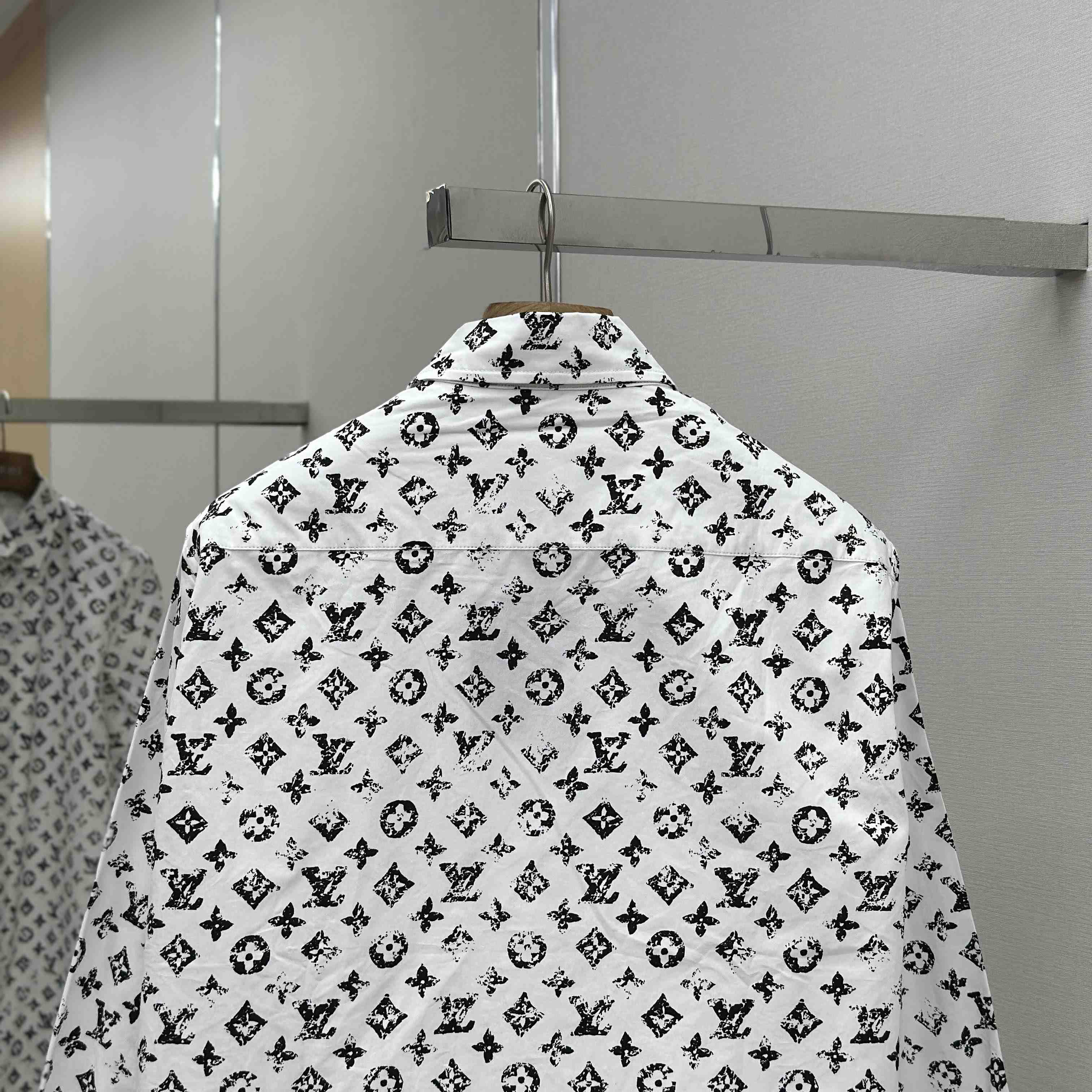 Louis Vuitton Monogram Fil Coupé Shirt   1AHX52 - FashionPlug
