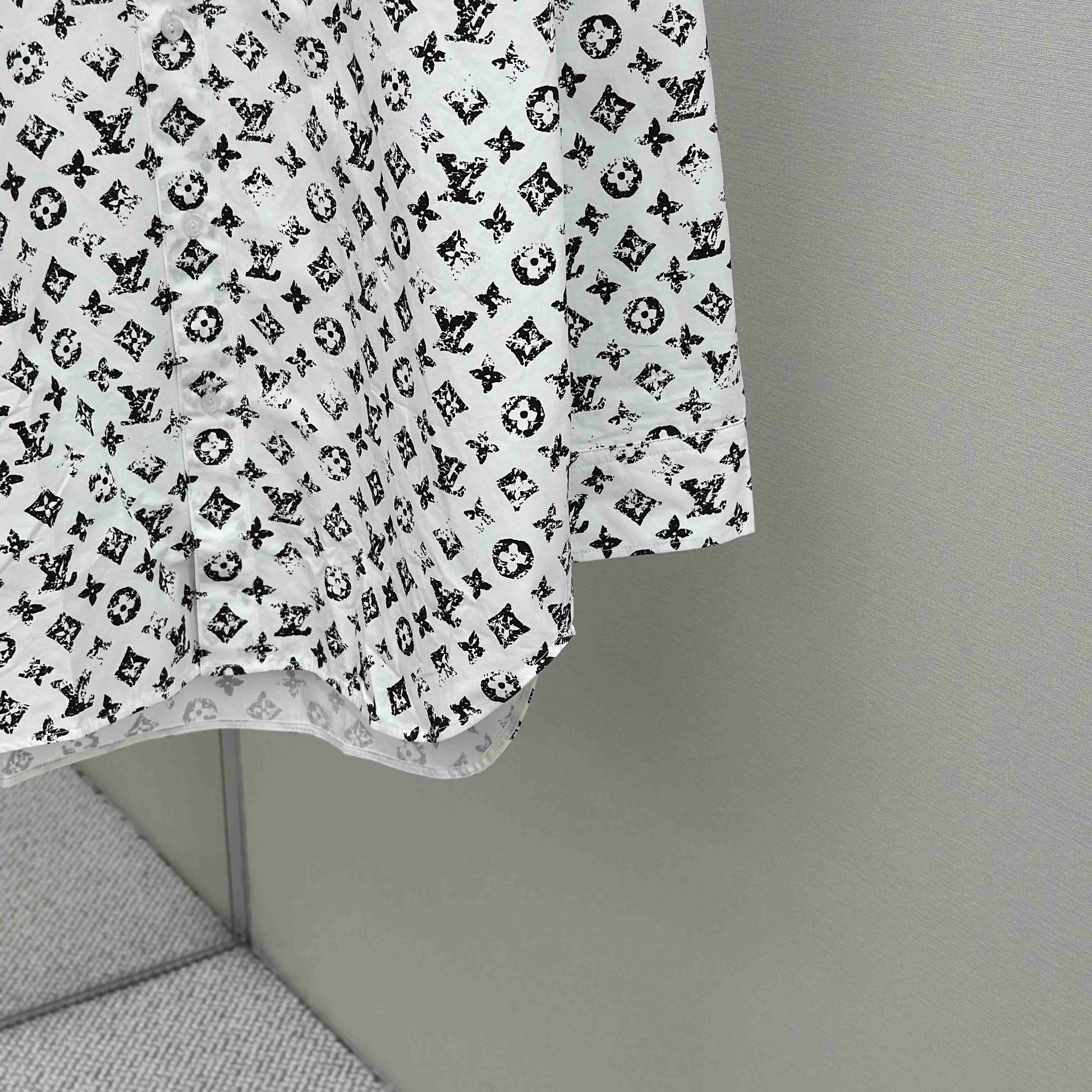 Louis Vuitton Monogram Fil Coupé Shirt   1AHX52 - FashionPlug