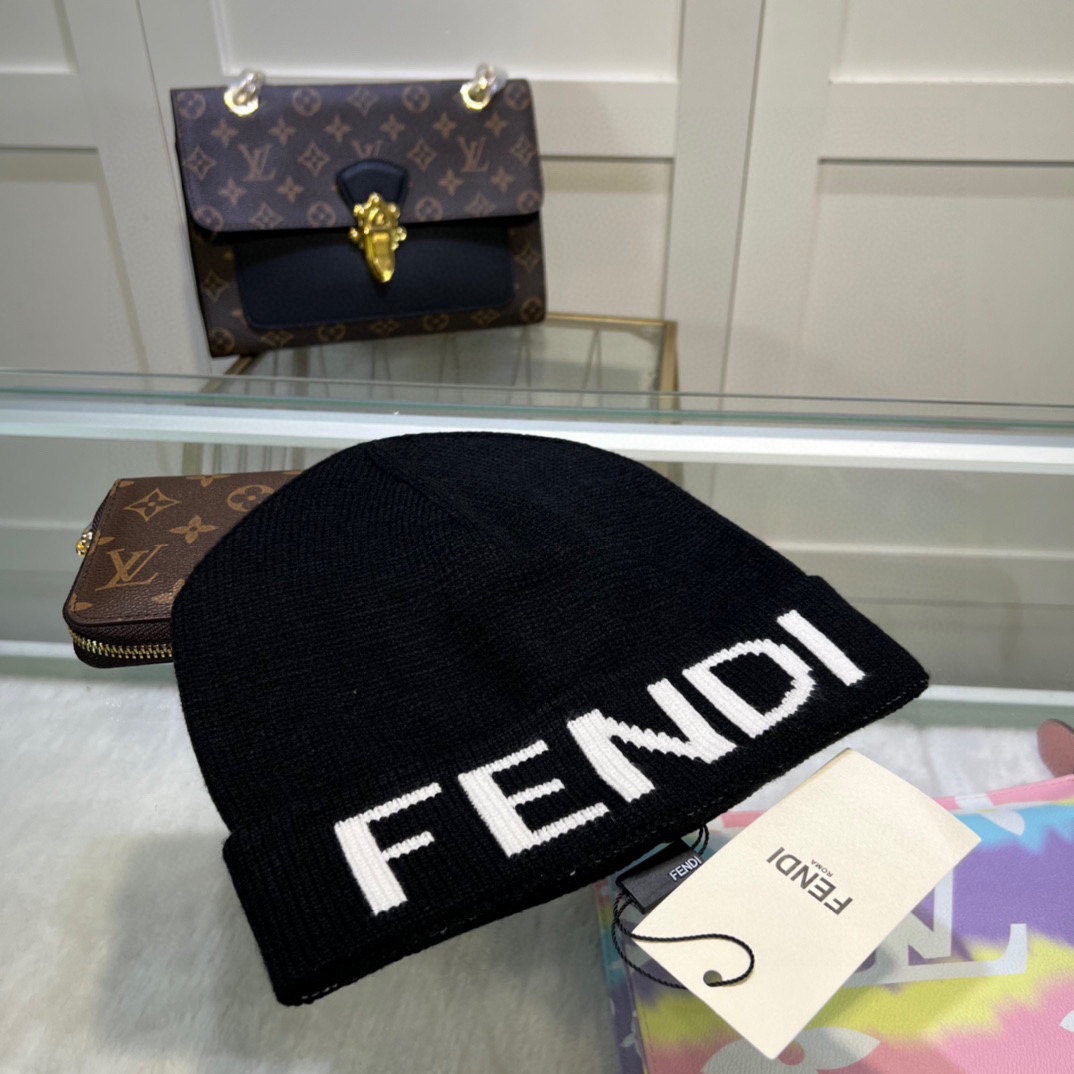 Fendi Beanie - FashionPlug