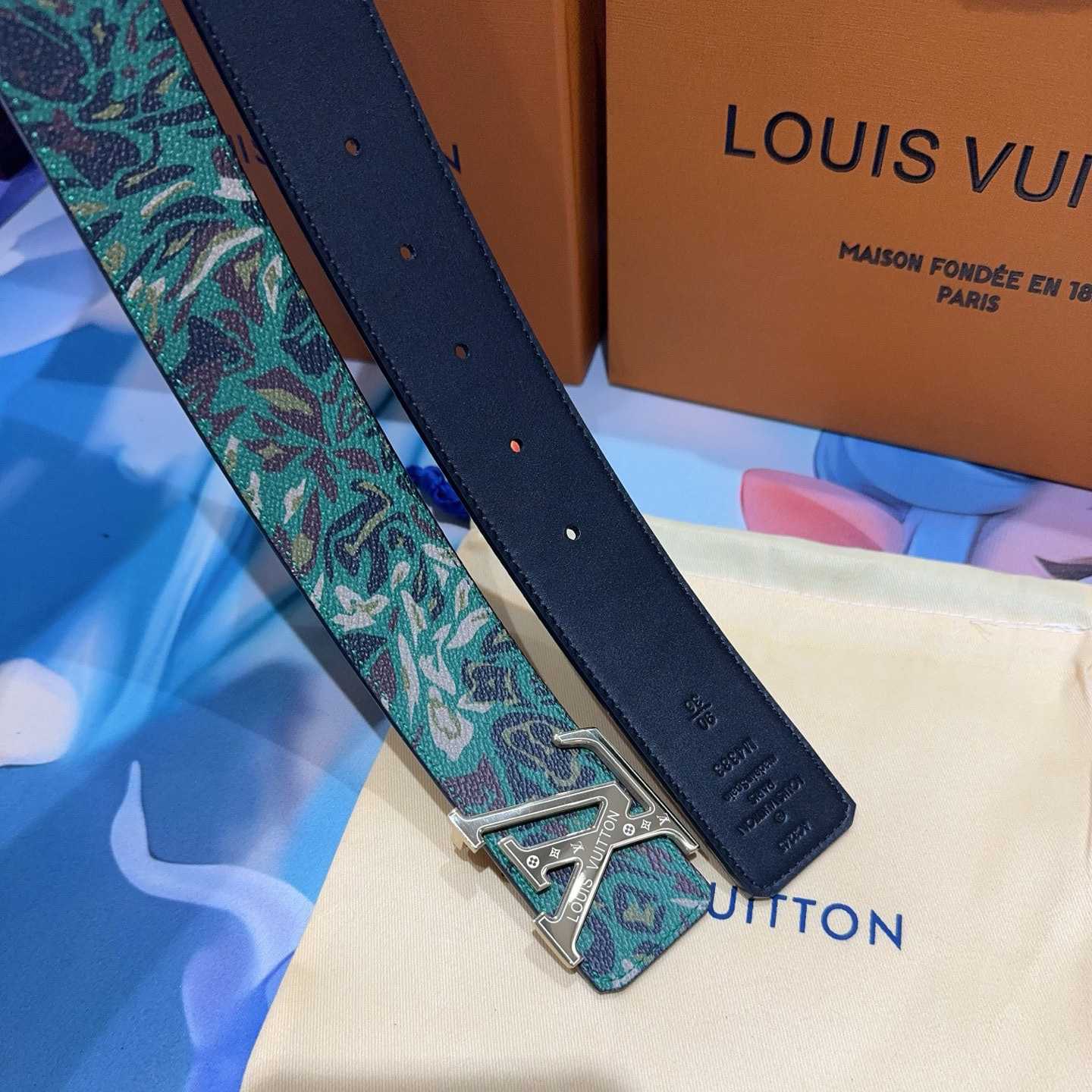 Louis Vuitton 40mm Reversible Belt  - FashionPlug