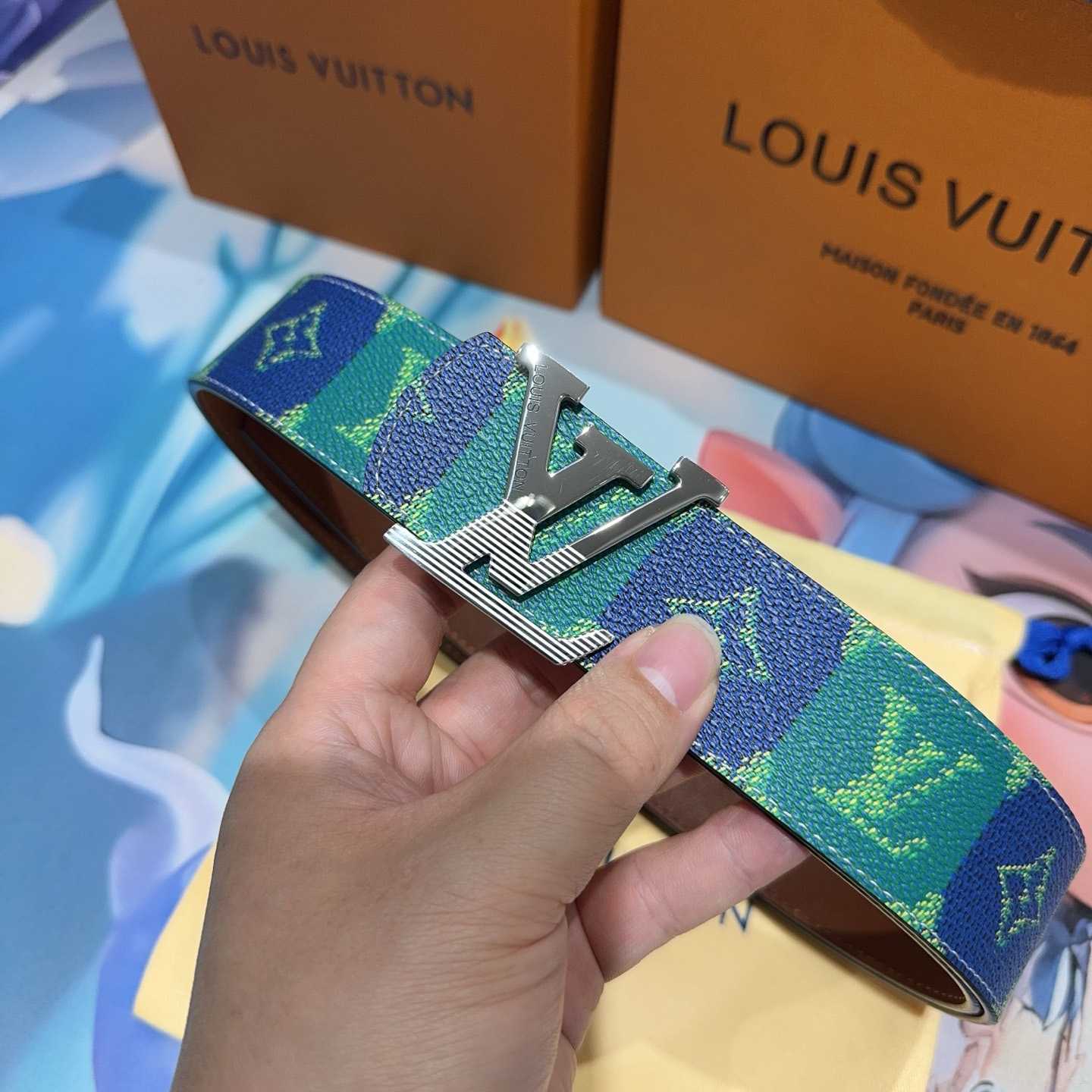 Louis Vuitton 40mm Reversible Belt  - FashionPlug