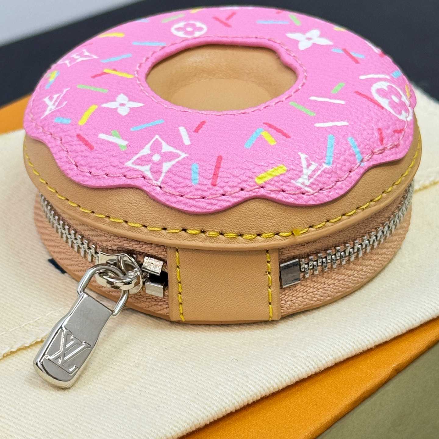 Louis Vuitton LV Donut Bag Charm   M02549 - FashionPlug