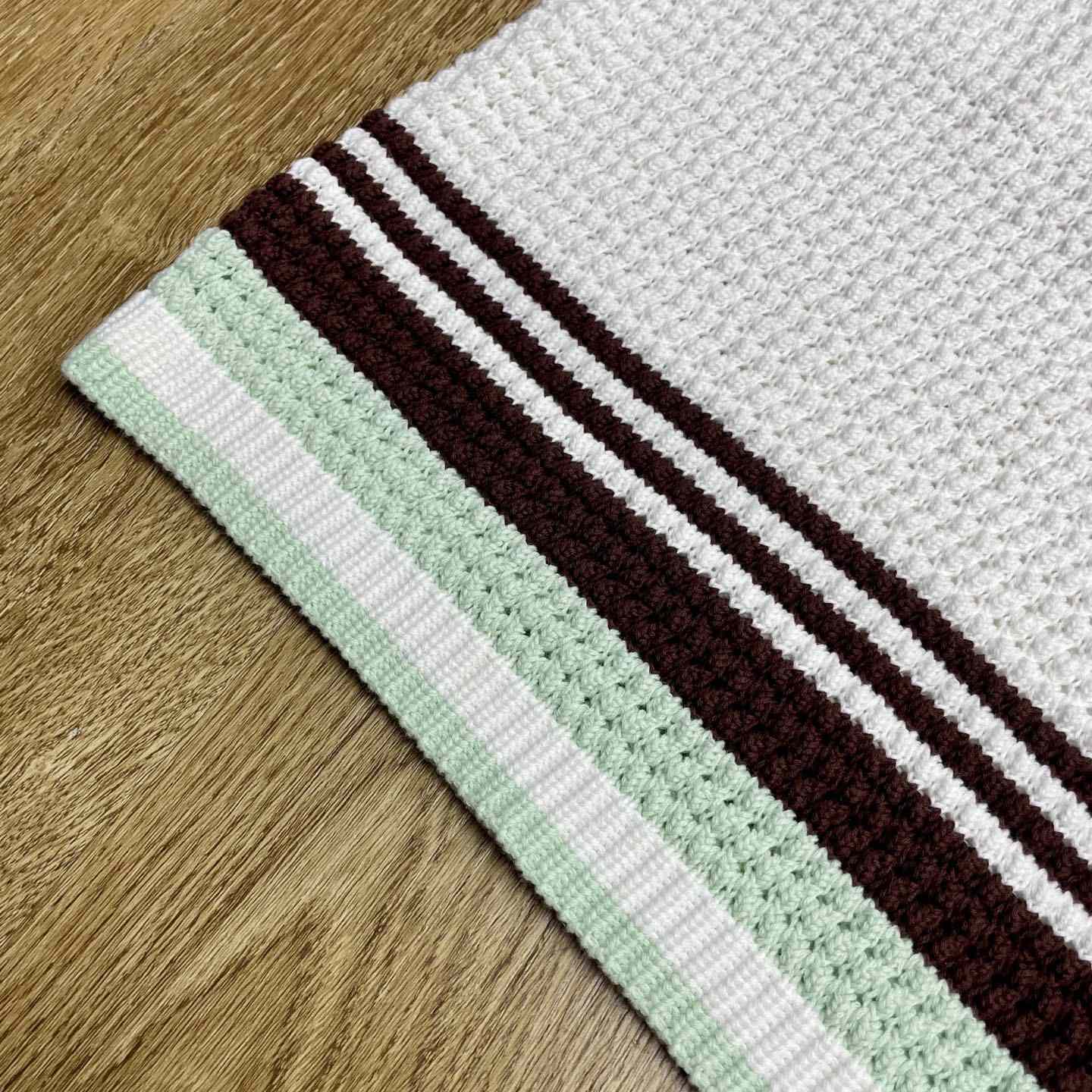 Casablanca Cotton Tennis Crochet Shorts    Z6034 - FashionPlug