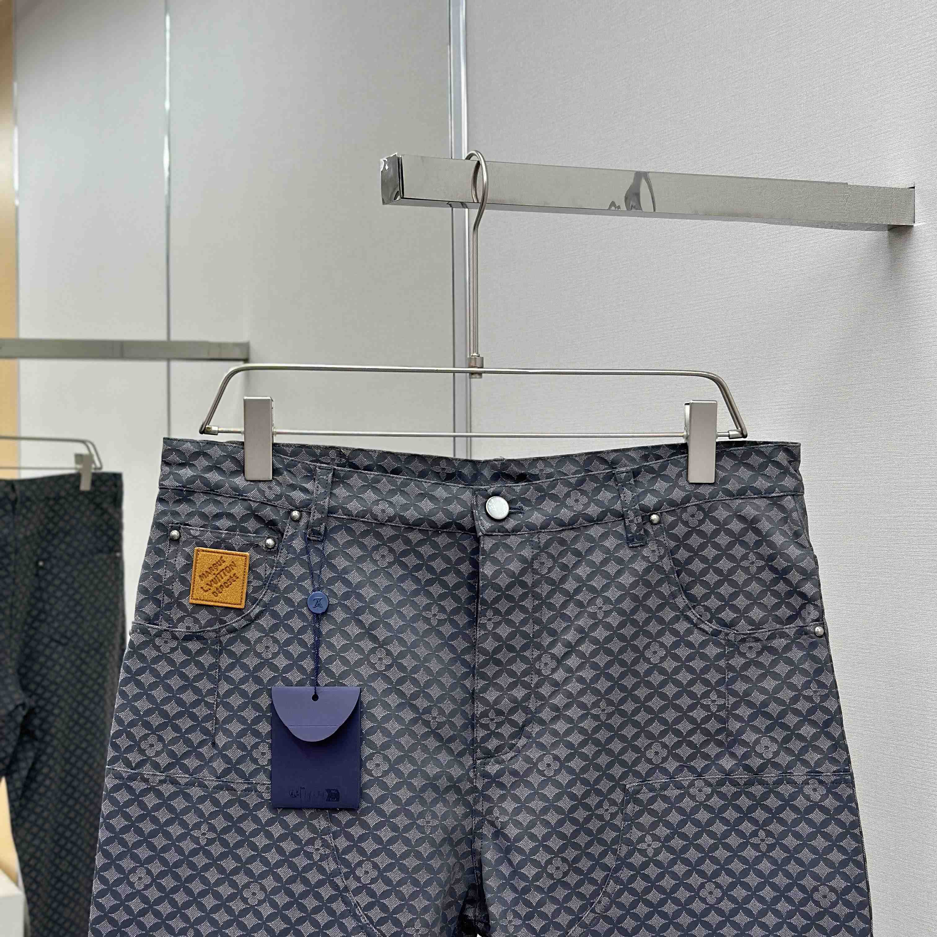 Louis Vuitton Workwear Pants   1AIMG8 - FashionPlug