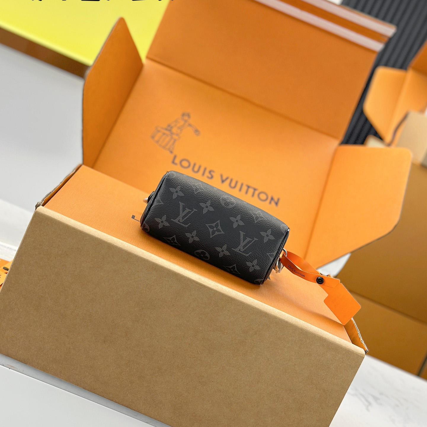 Louis Vuitton Nano Speedy   M26573 - FashionPlug