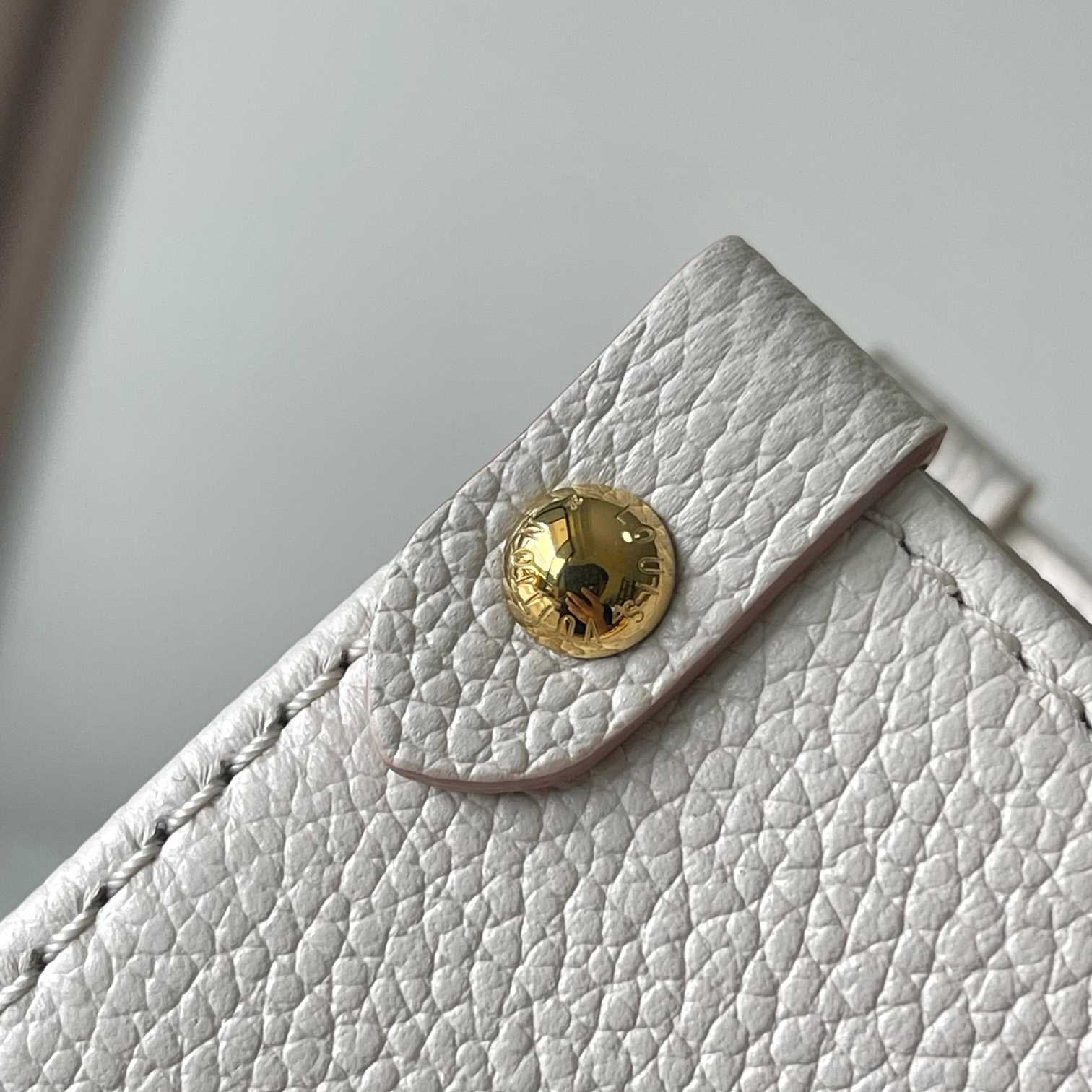 Louis Vuitton OnTheGo PM   M14403 - FashionPlug