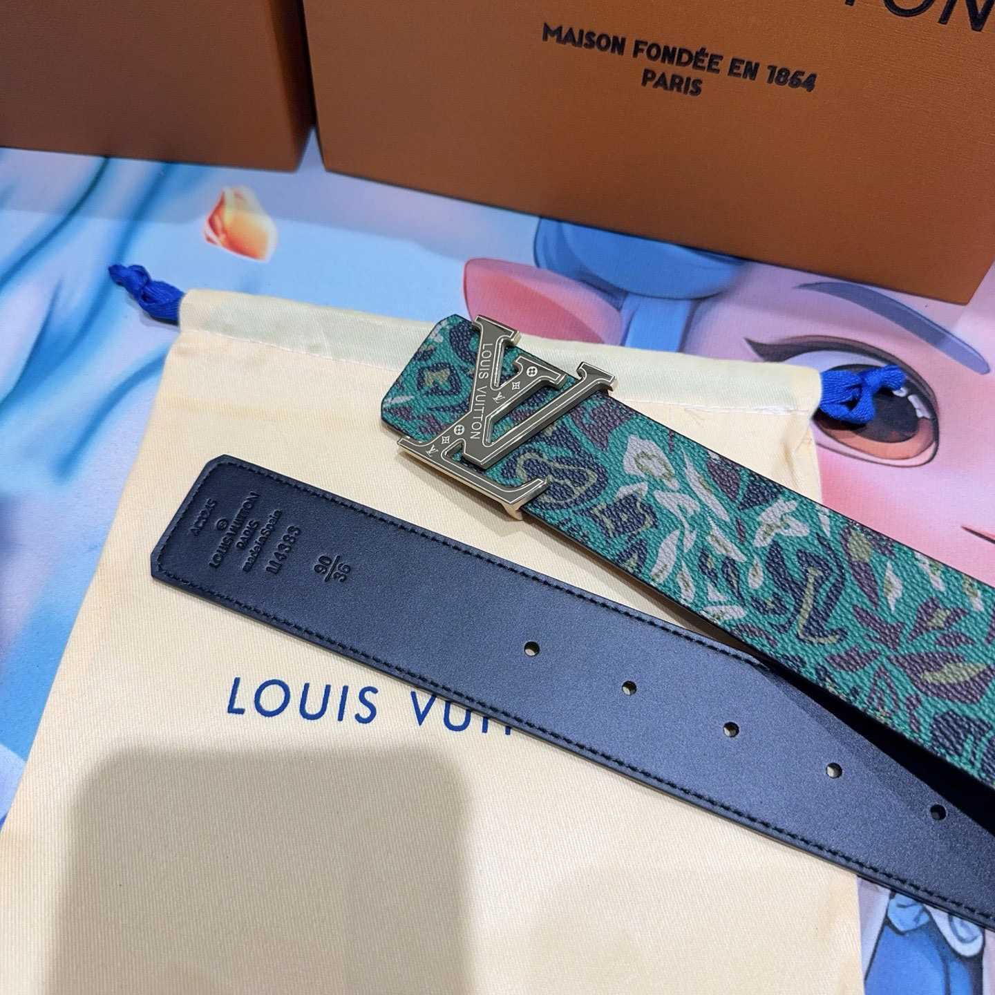 Louis Vuitton 40mm Reversible Belt  - FashionPlug
