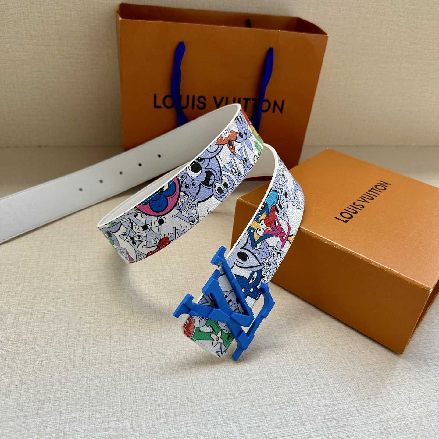 Louis Vuitton LV Initiales 40mm Reversible Belt   - FashionPlug