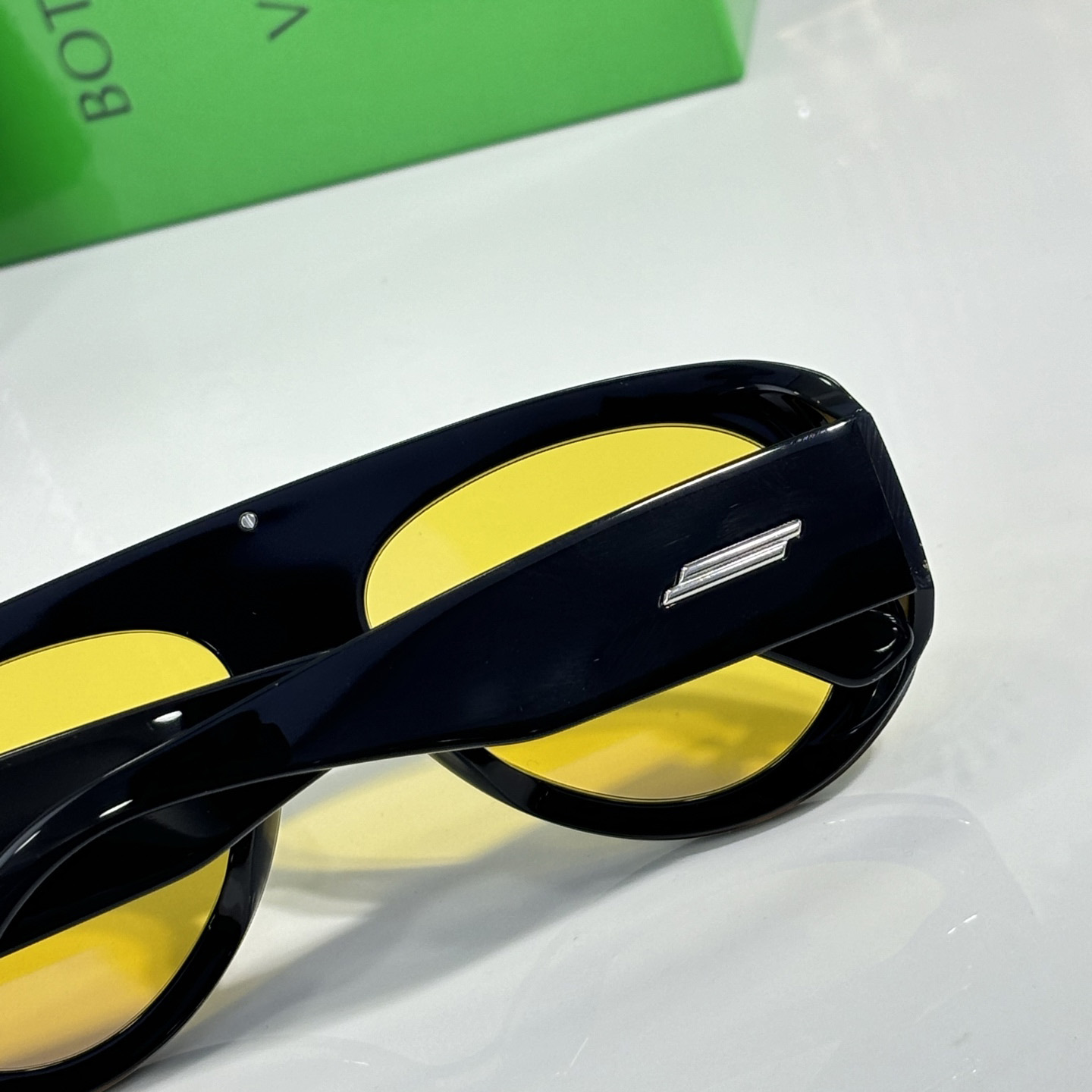 Bottega Veneta BV1362S Sunglasses   - FashionPlug