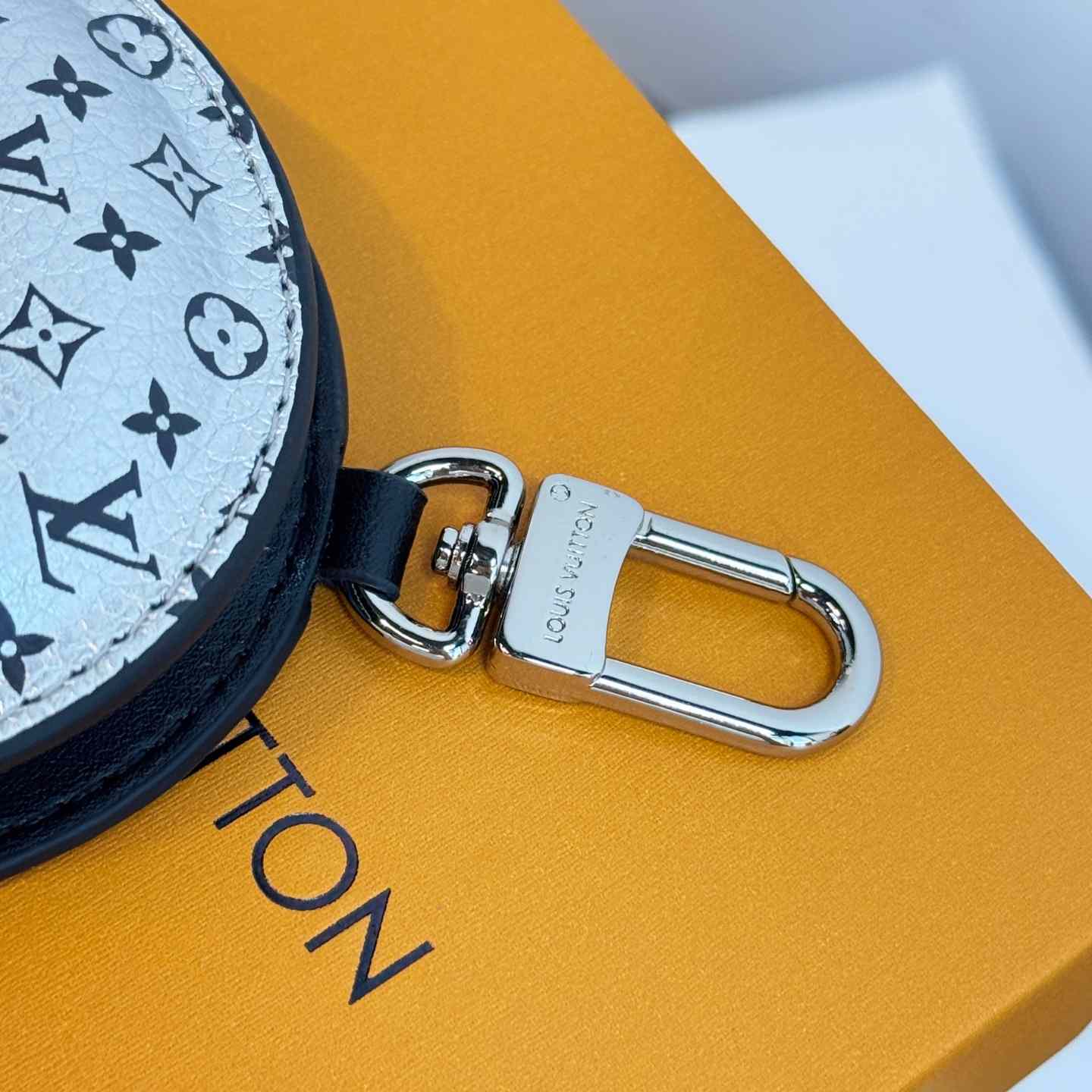 Louis Vuitton LV Alien Bag Charm - FashionPlug