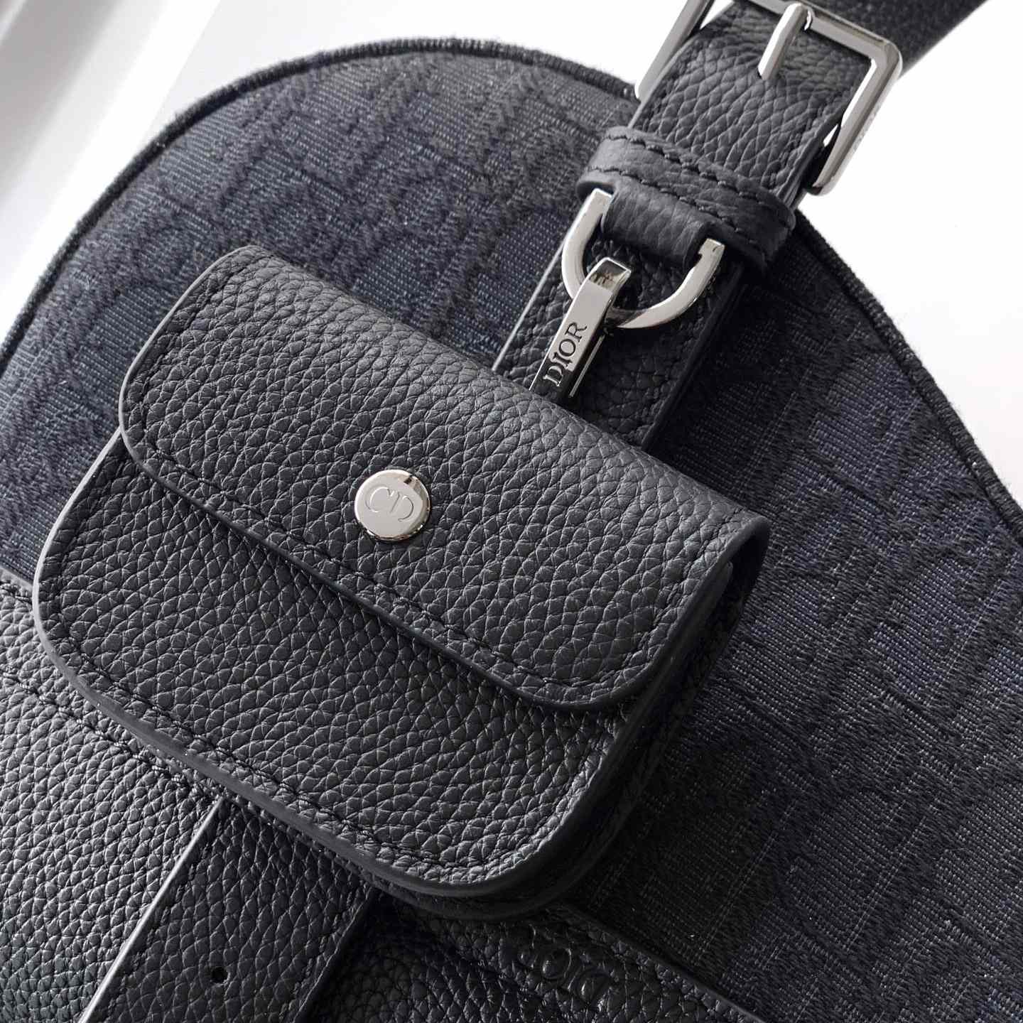Dior Saddle Bag  - FashionPlug