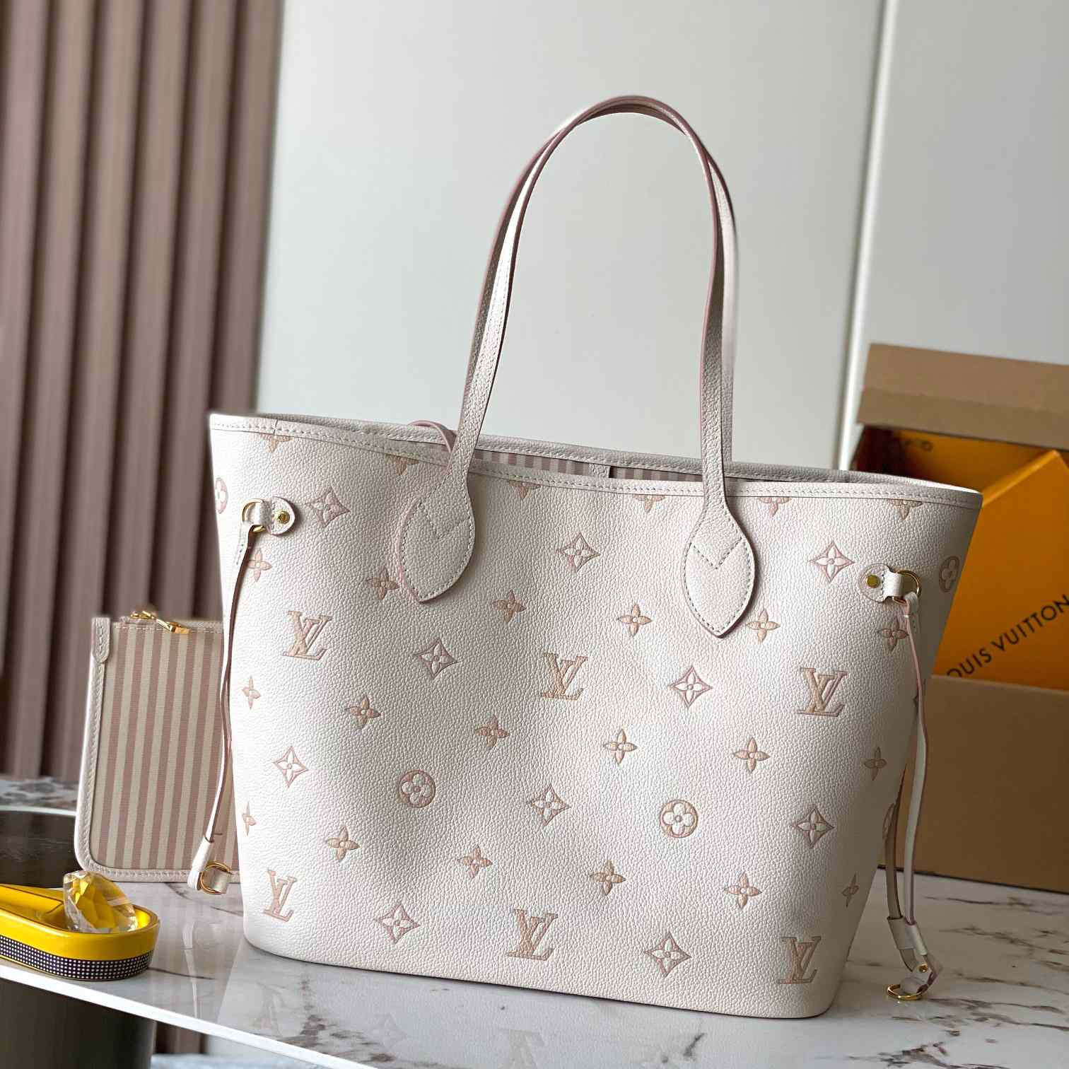 Louis Vuitton Neverfull MM   M14285 - FashionPlug