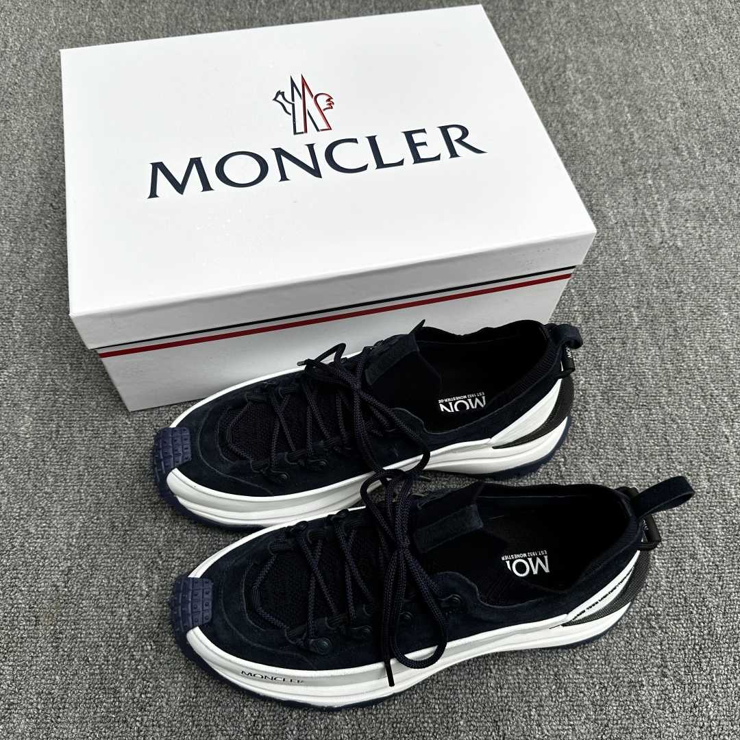 Moncler Trailgrip GTX Trainers - FashionPlug