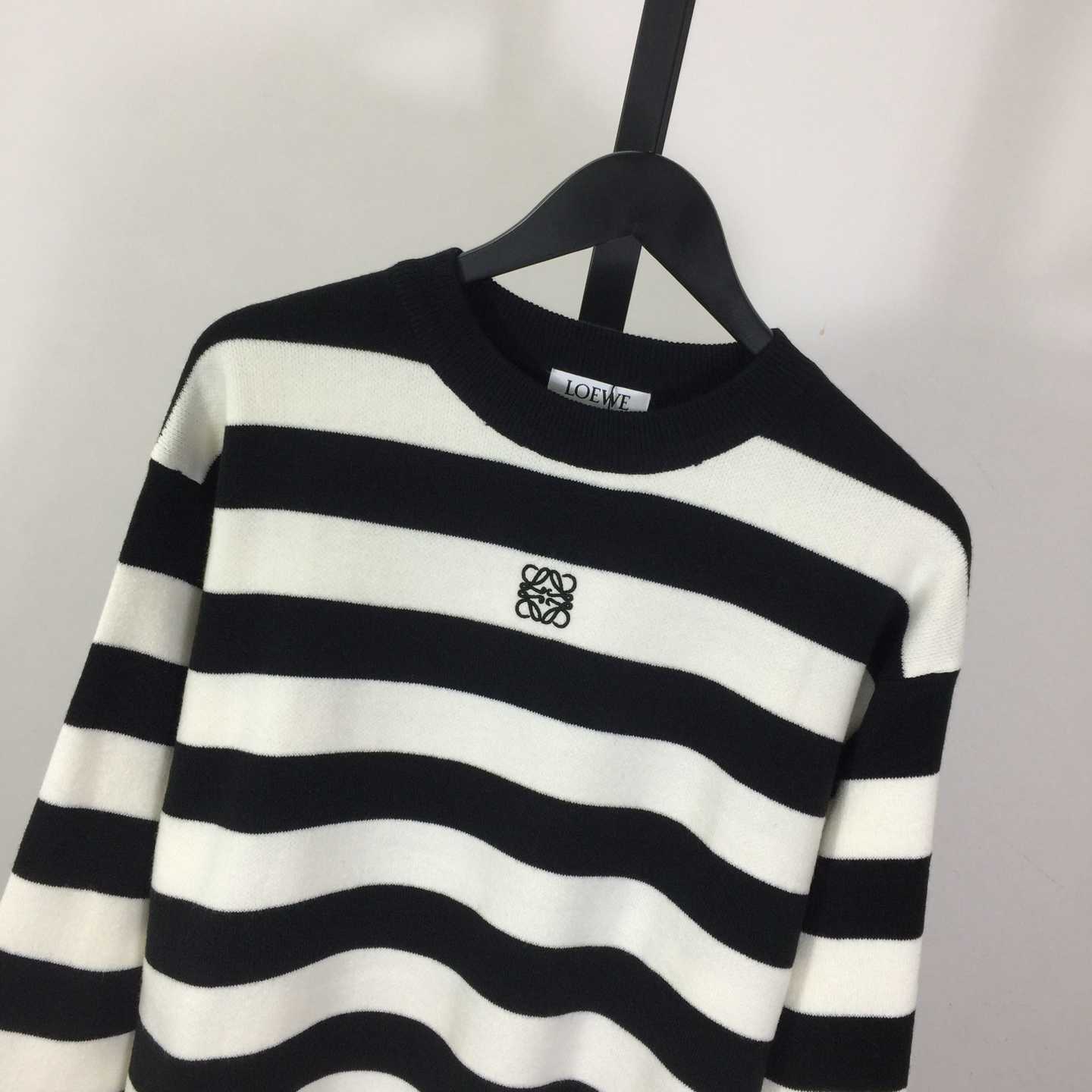 Loewe Sweater In Wool - FashionPlug