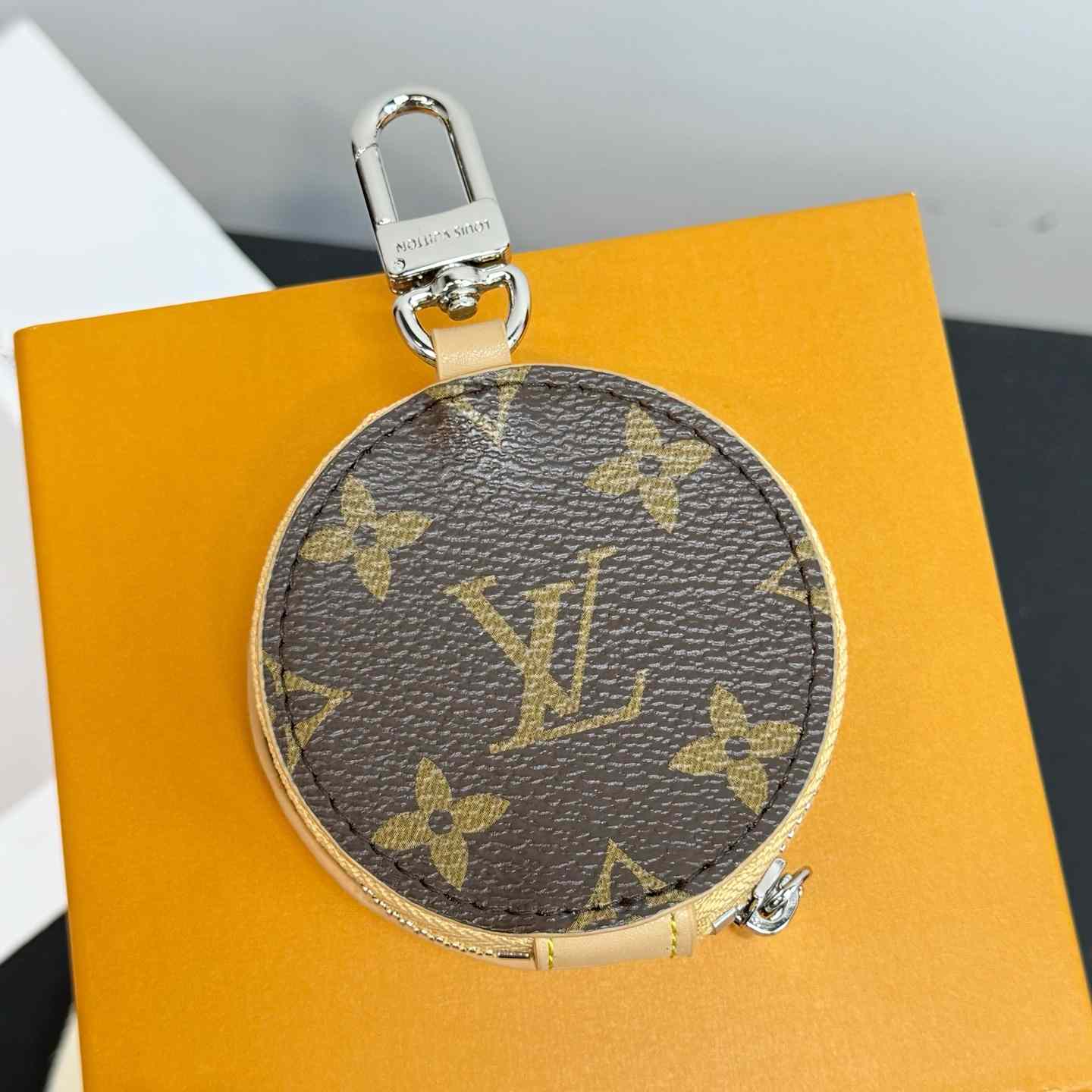 Louis Vuitton LV Donut Bag Charm    - FashionPlug