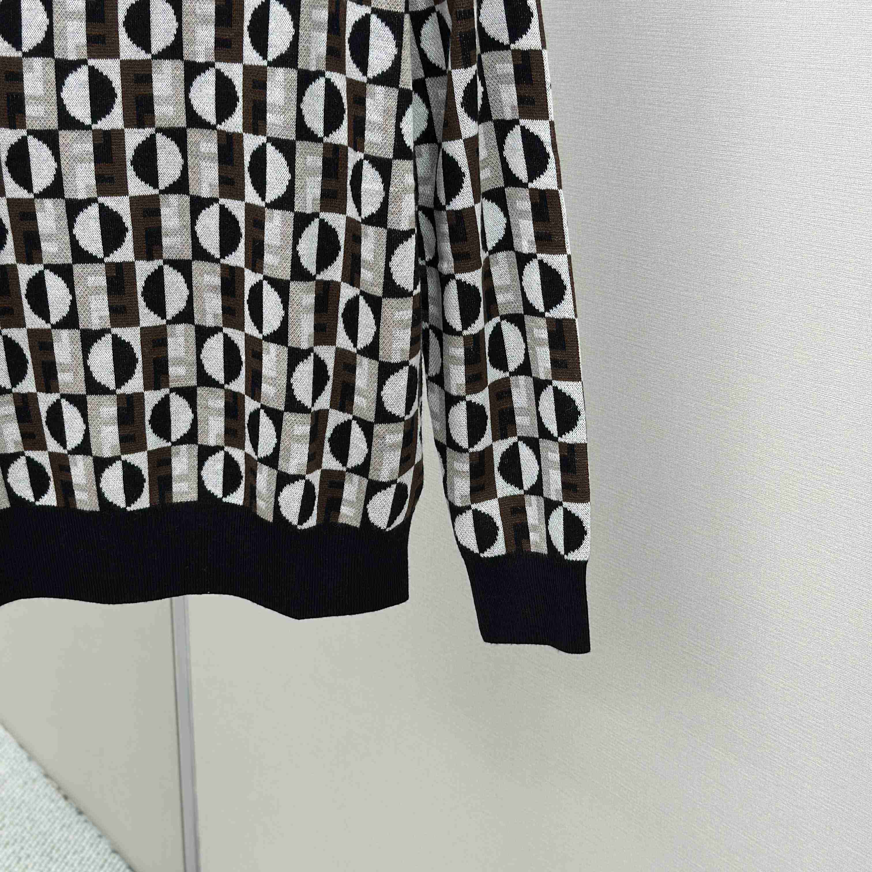 Fendi Multicolour Wool Jumper - FashionPlug