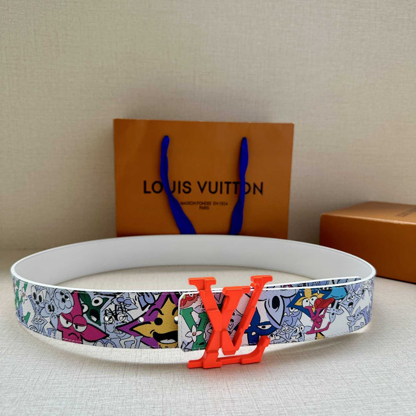 Louis Vuitton LV Initiales 40mm Reversible Belt   - FashionPlug
