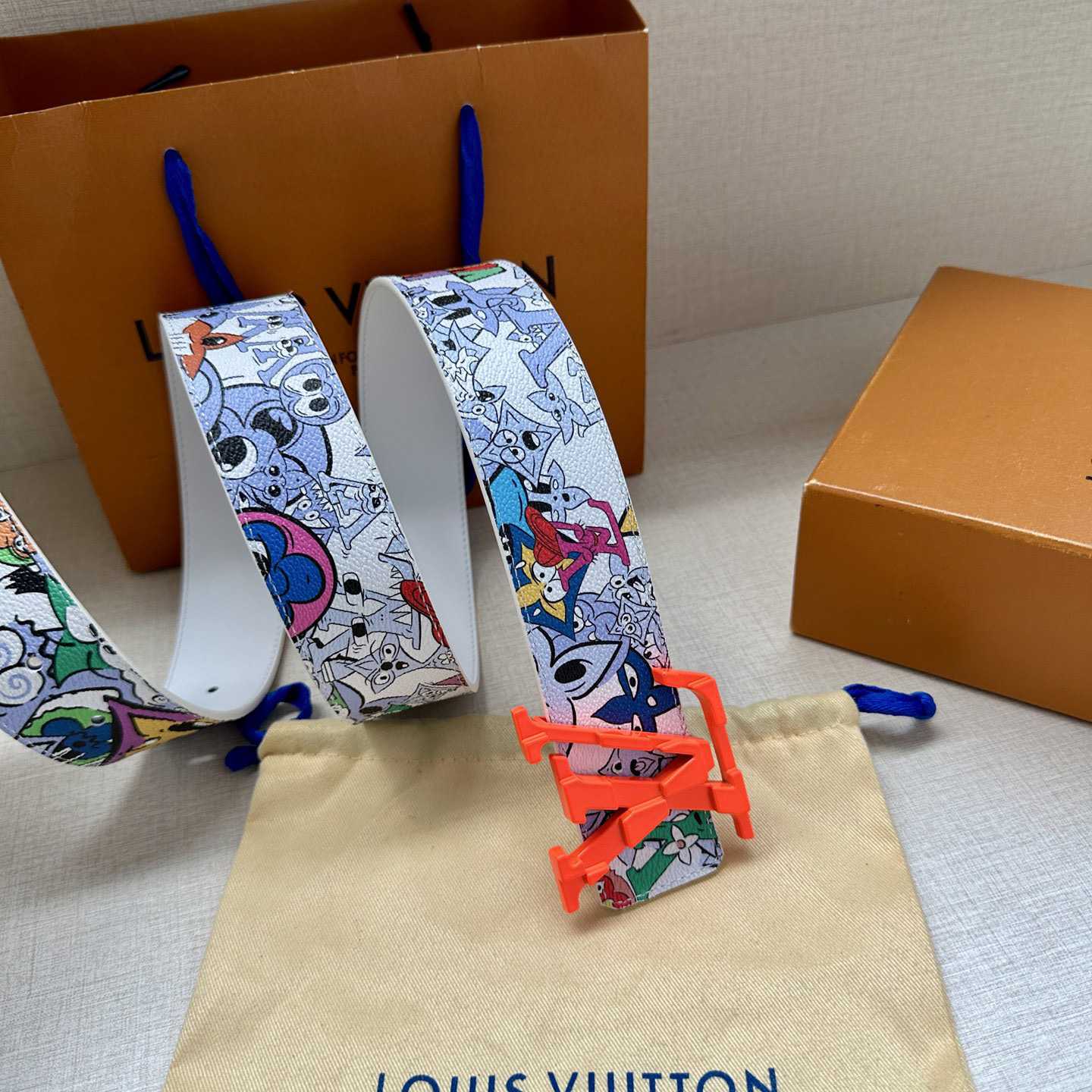 Louis Vuitton LV Initiales 40mm Reversible Belt   - FashionPlug