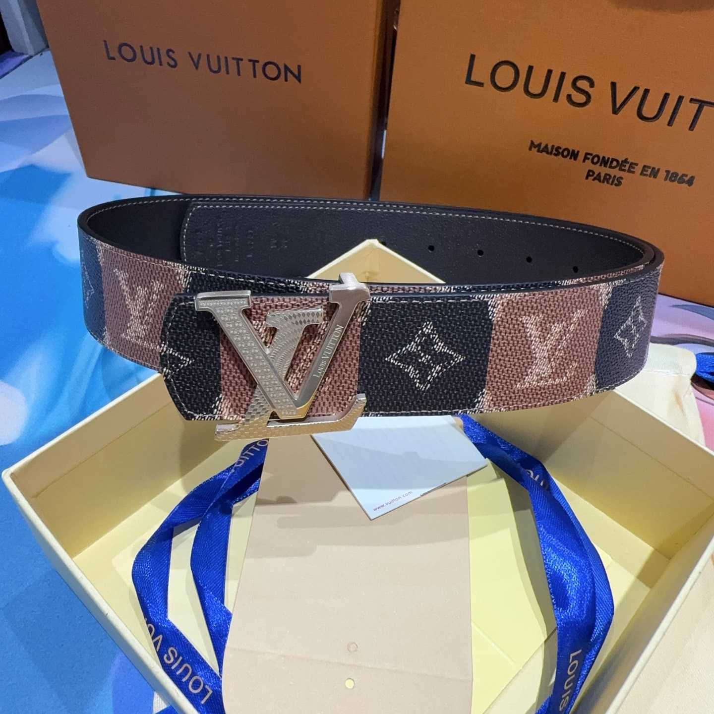 Louis Vuitton 40mm Reversible Belt  - FashionPlug