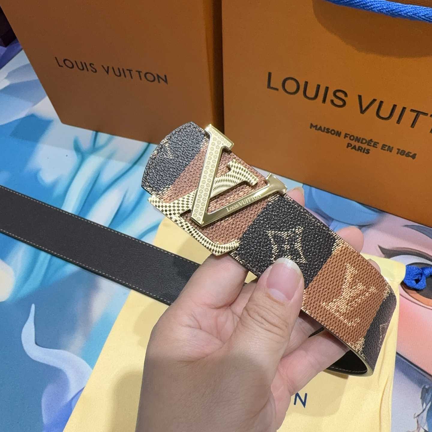 Louis Vuitton 40mm Reversible Belt  - FashionPlug