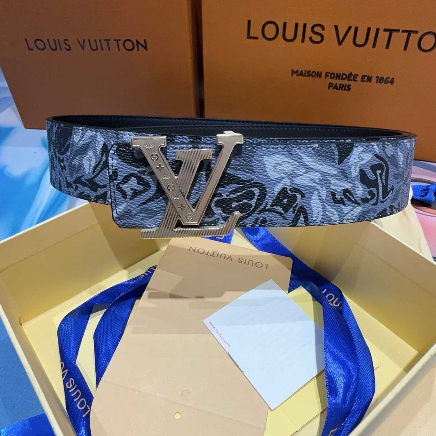 Louis Vuitton 40mm Reversible Belt  - FashionPlug