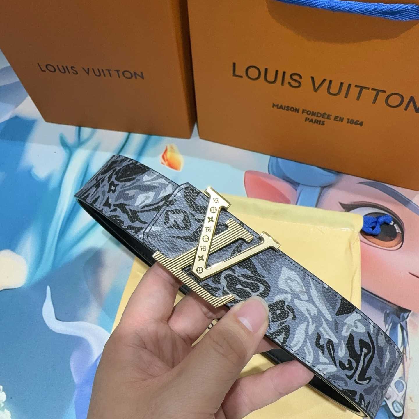 Louis Vuitton 40mm Reversible Belt  - FashionPlug