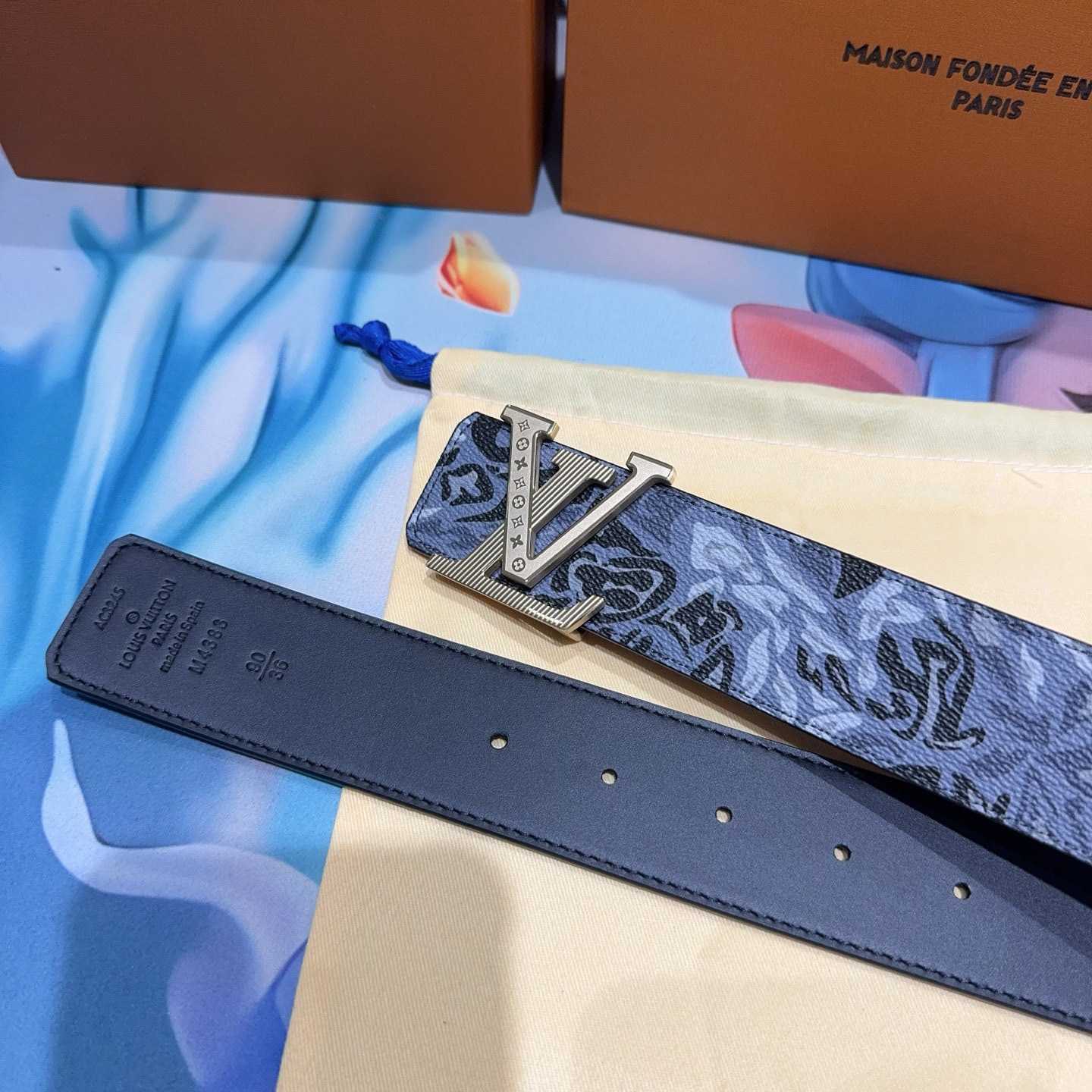 Louis Vuitton 40mm Reversible Belt  - FashionPlug