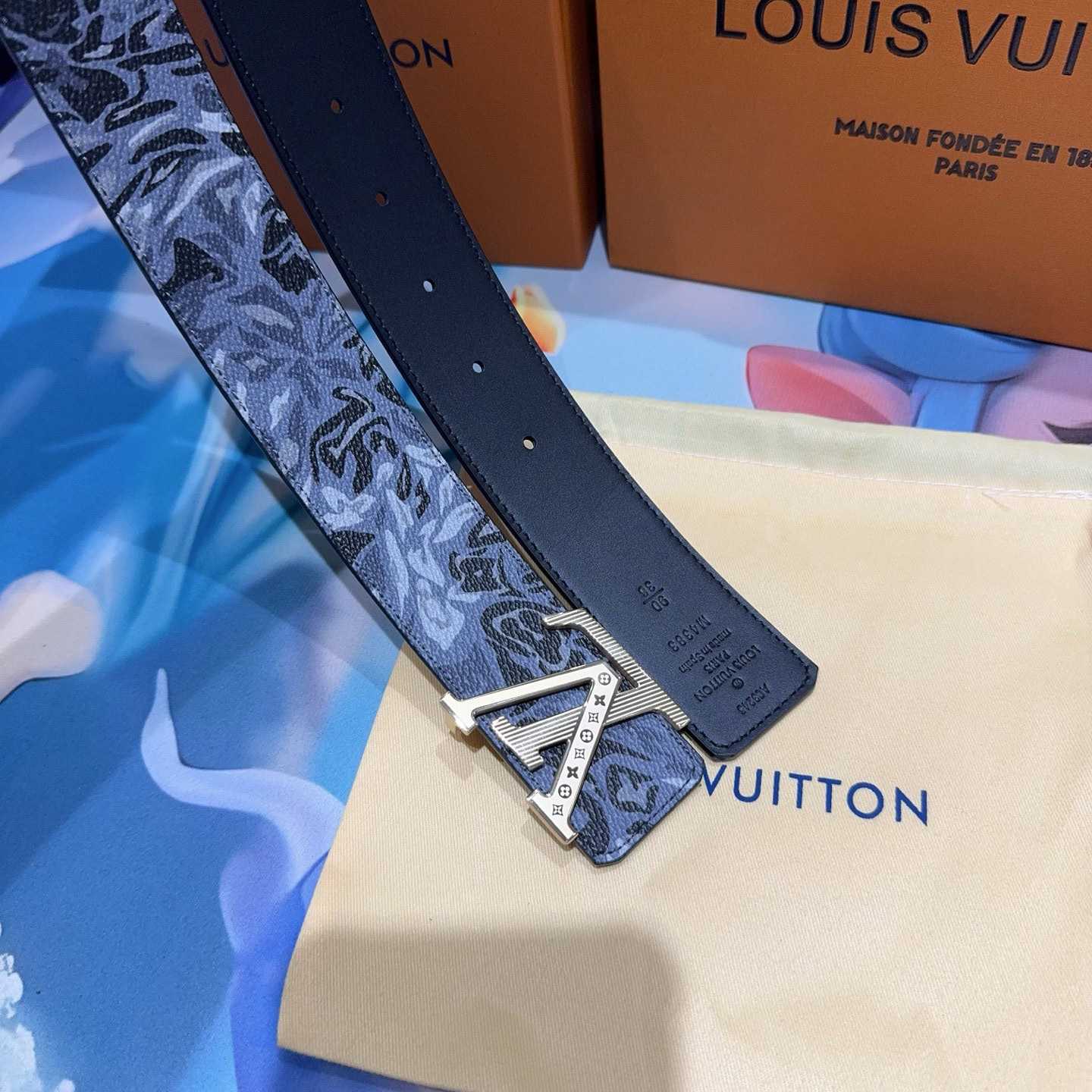 Louis Vuitton 40mm Reversible Belt  - FashionPlug